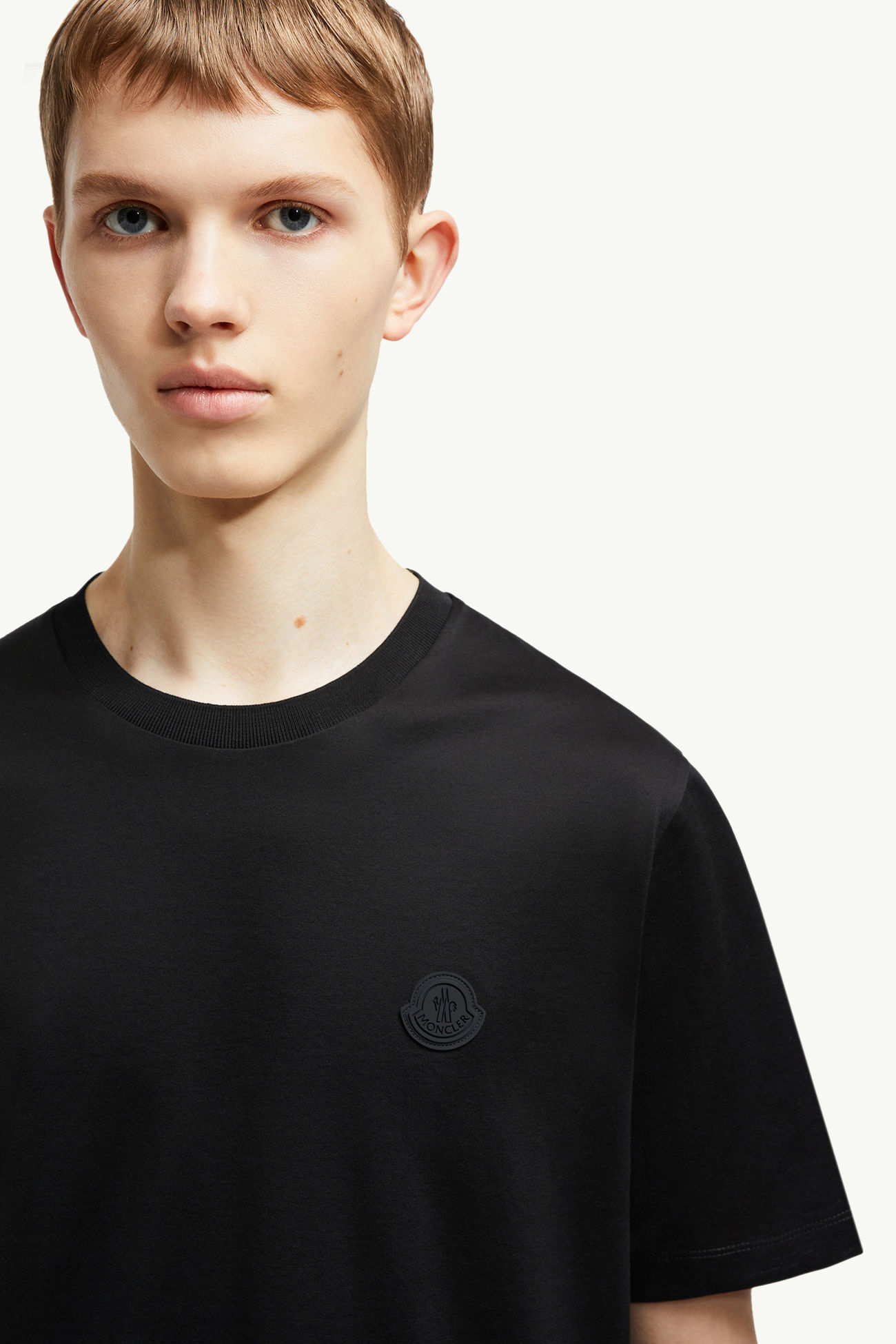 T-shirt en coton à logo vertical Hommes Noir Moncler 1