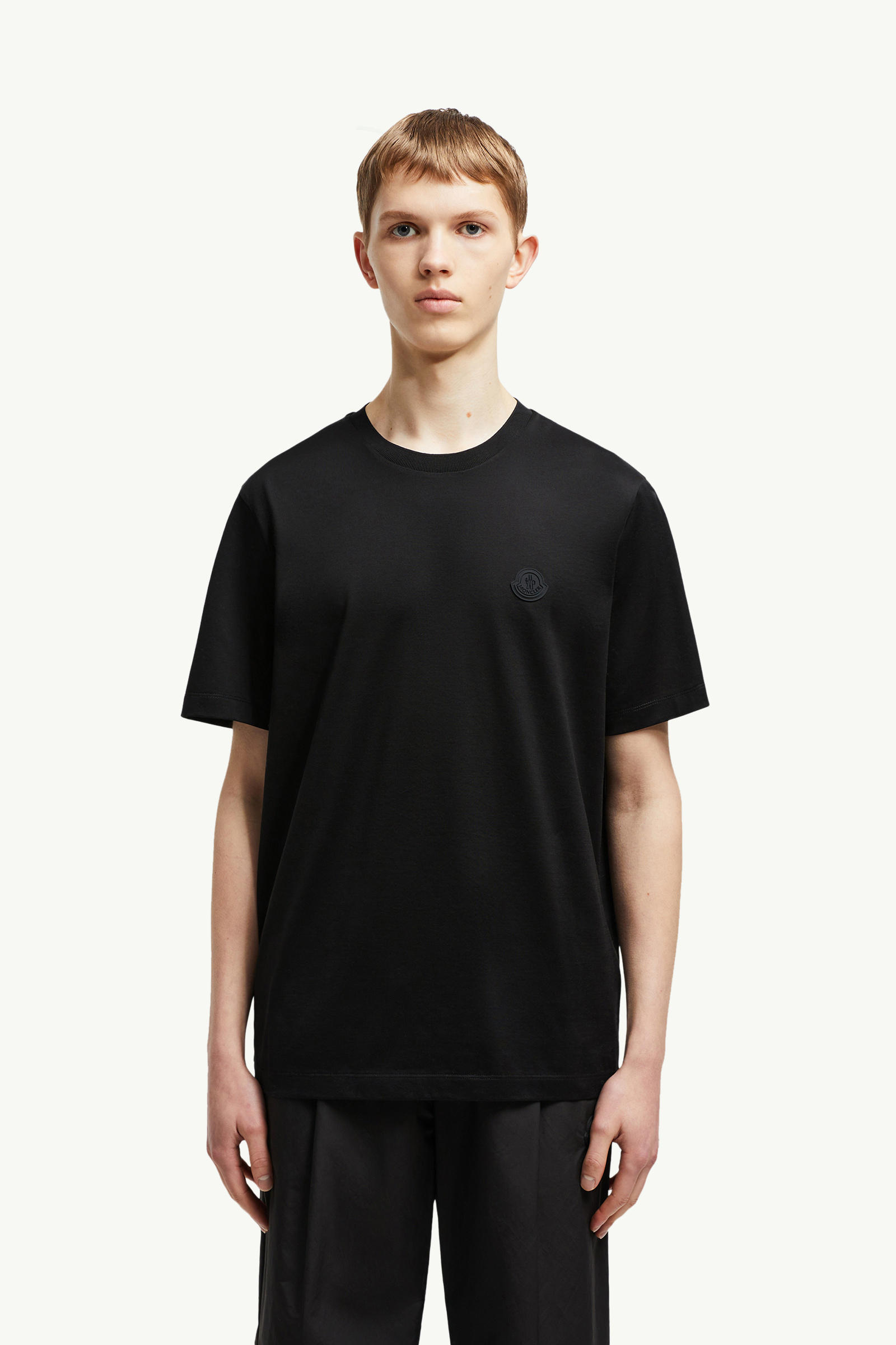Vertical Back Logo Cotton T-Shirt Men Black Moncler 3