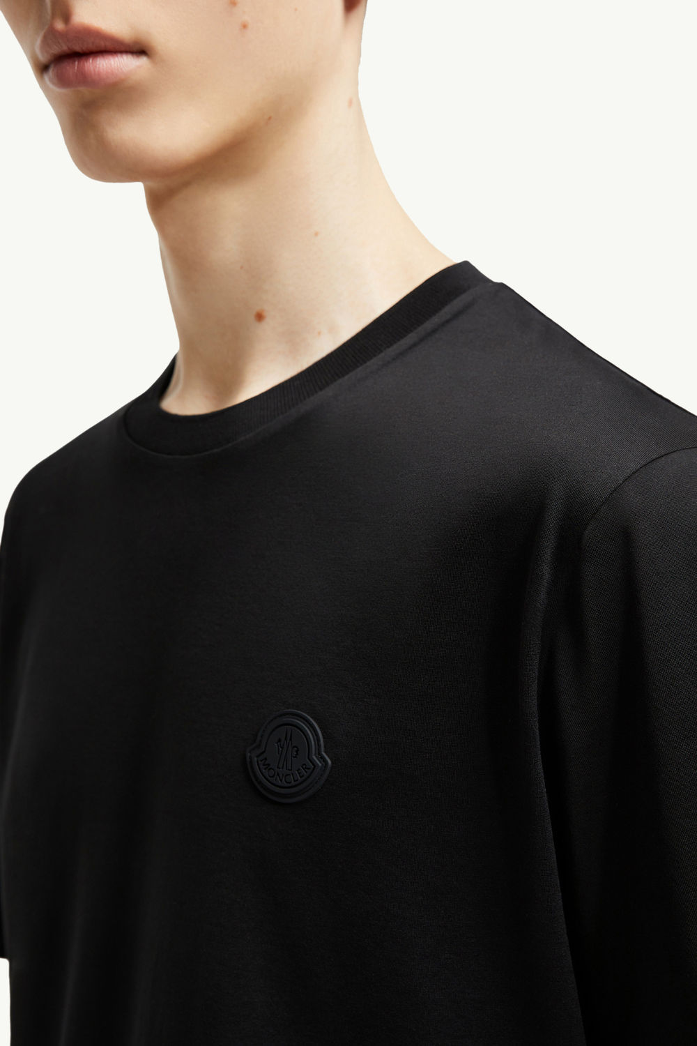 Vertical Back Logo Cotton T-Shirt Men Black Moncler 5