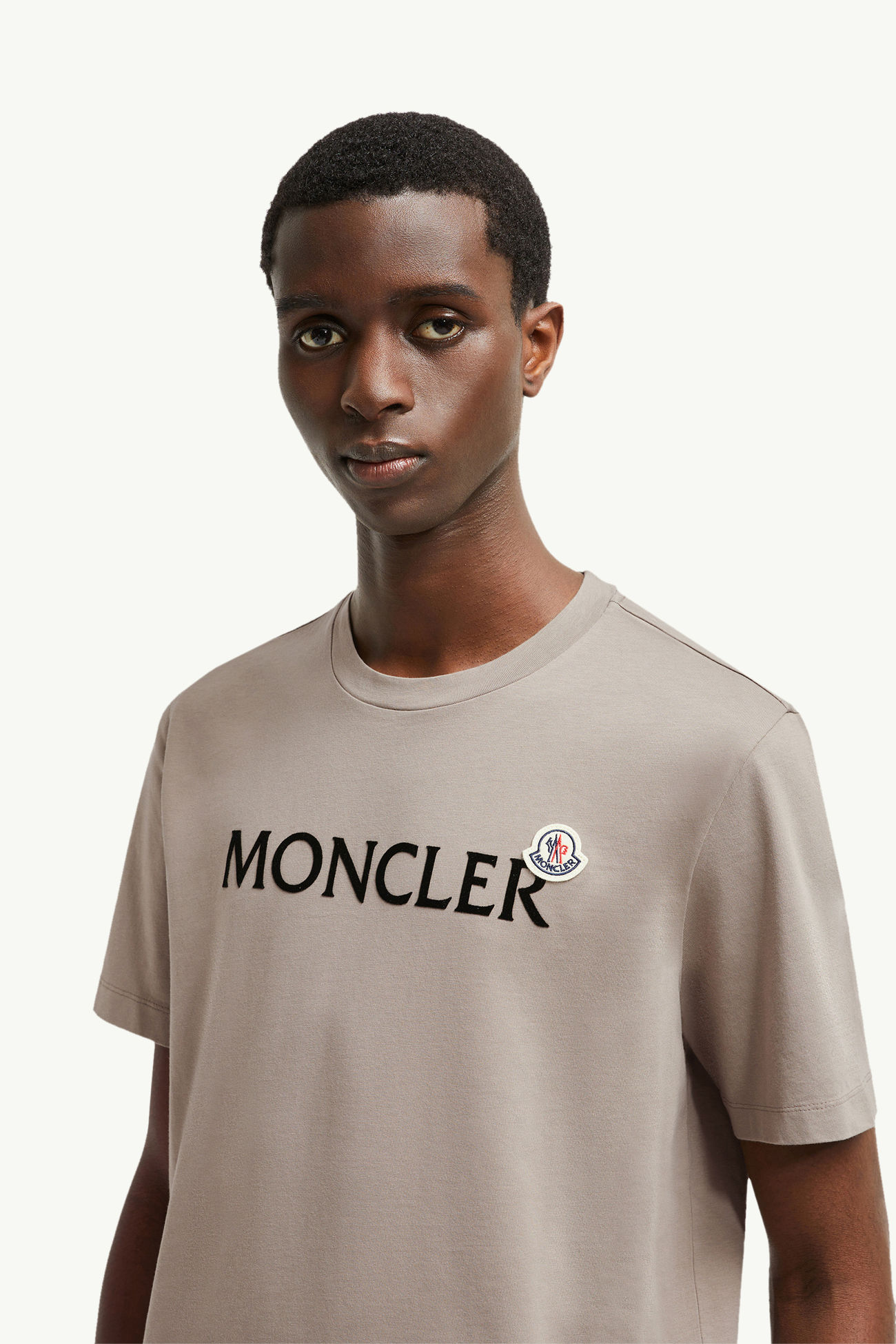 Flocked Logo Cotton T-Shirt Men Grey Moncler 1
