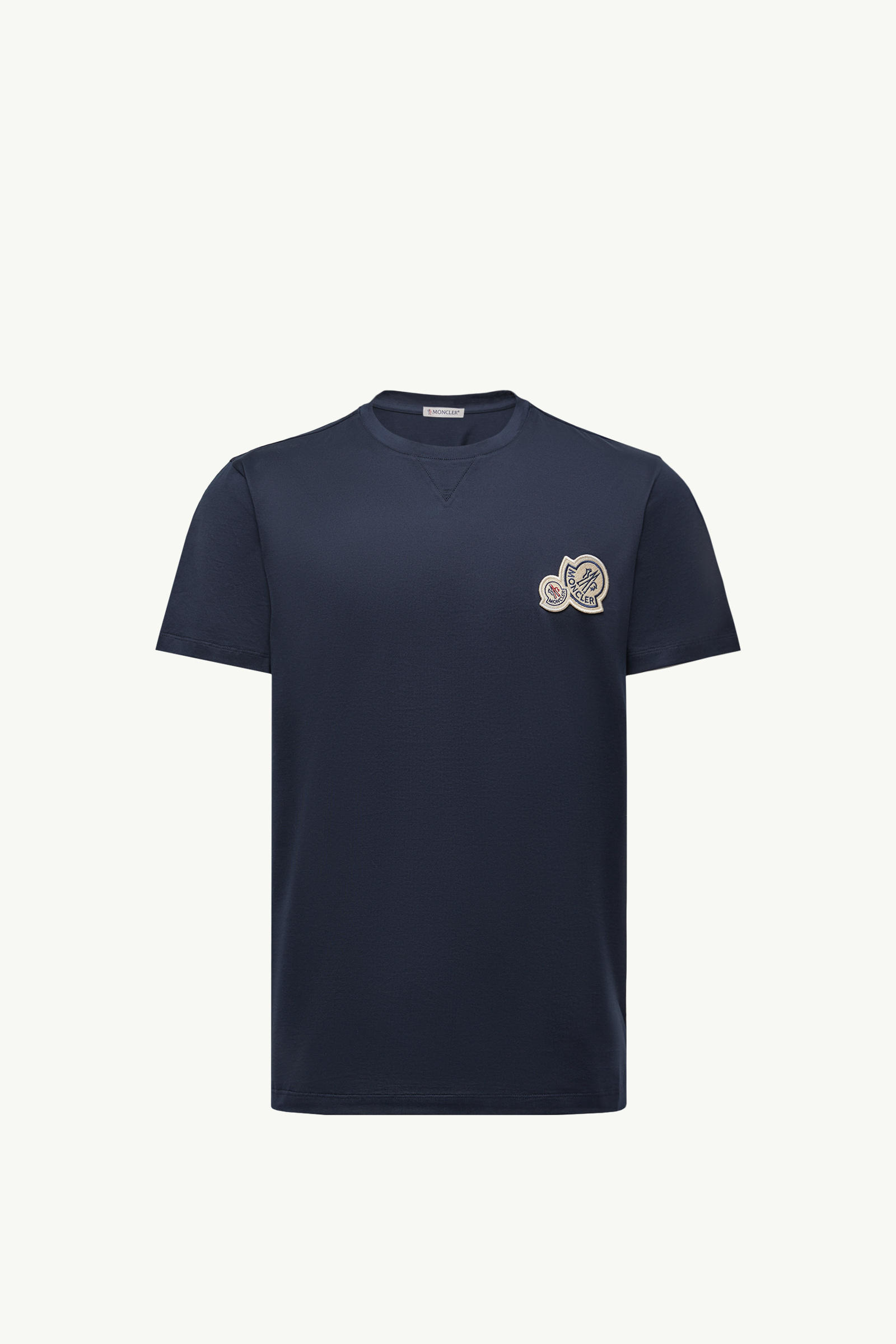 https://moncler-cdn.thron.com/api/v1/content-delivery/shares/dpx6uv/contents/K10918C000768390Y773_F/image/K10918C000768390Y773_F