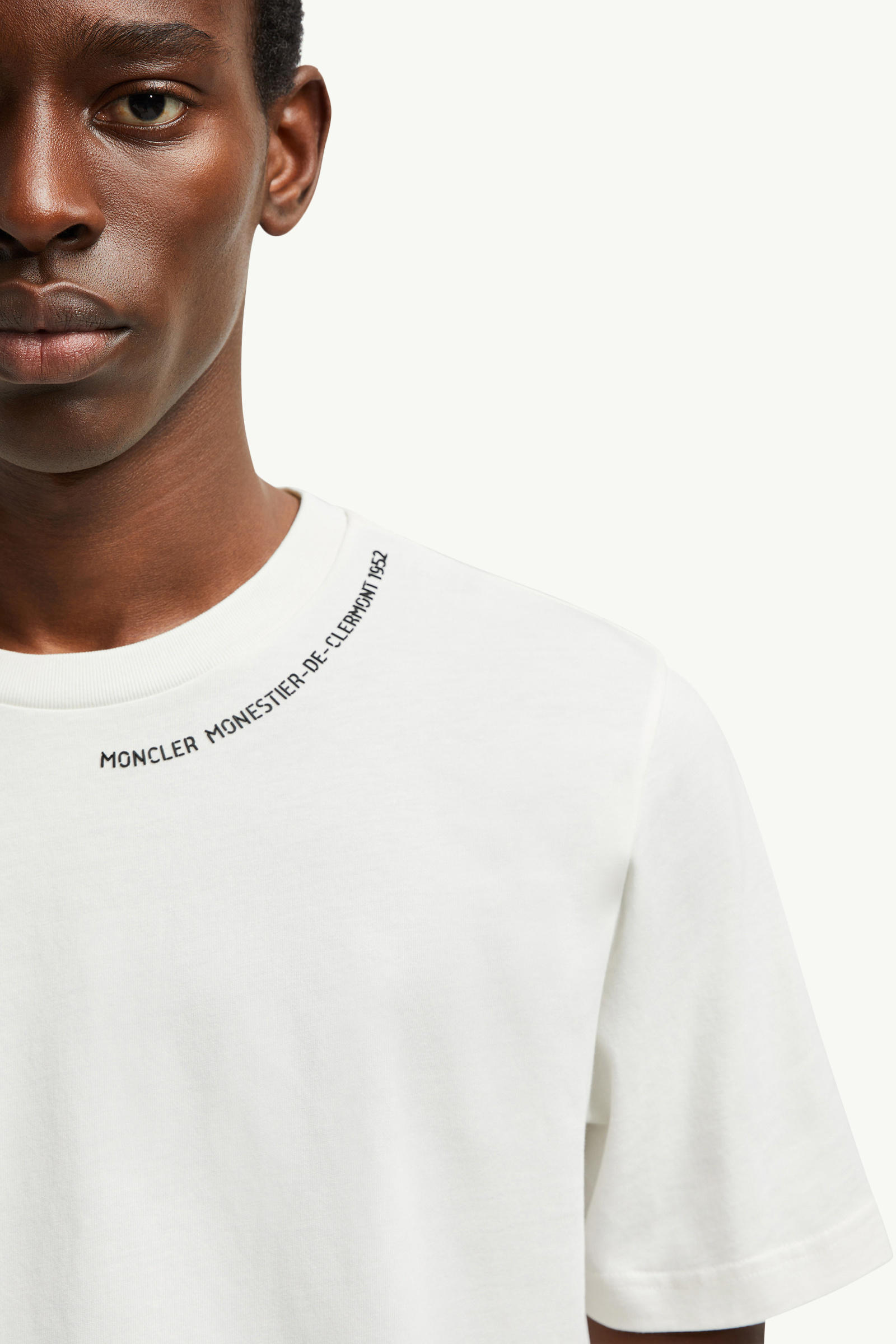 Embossed Logo Cotton T-Shirt Men White Moncler 5