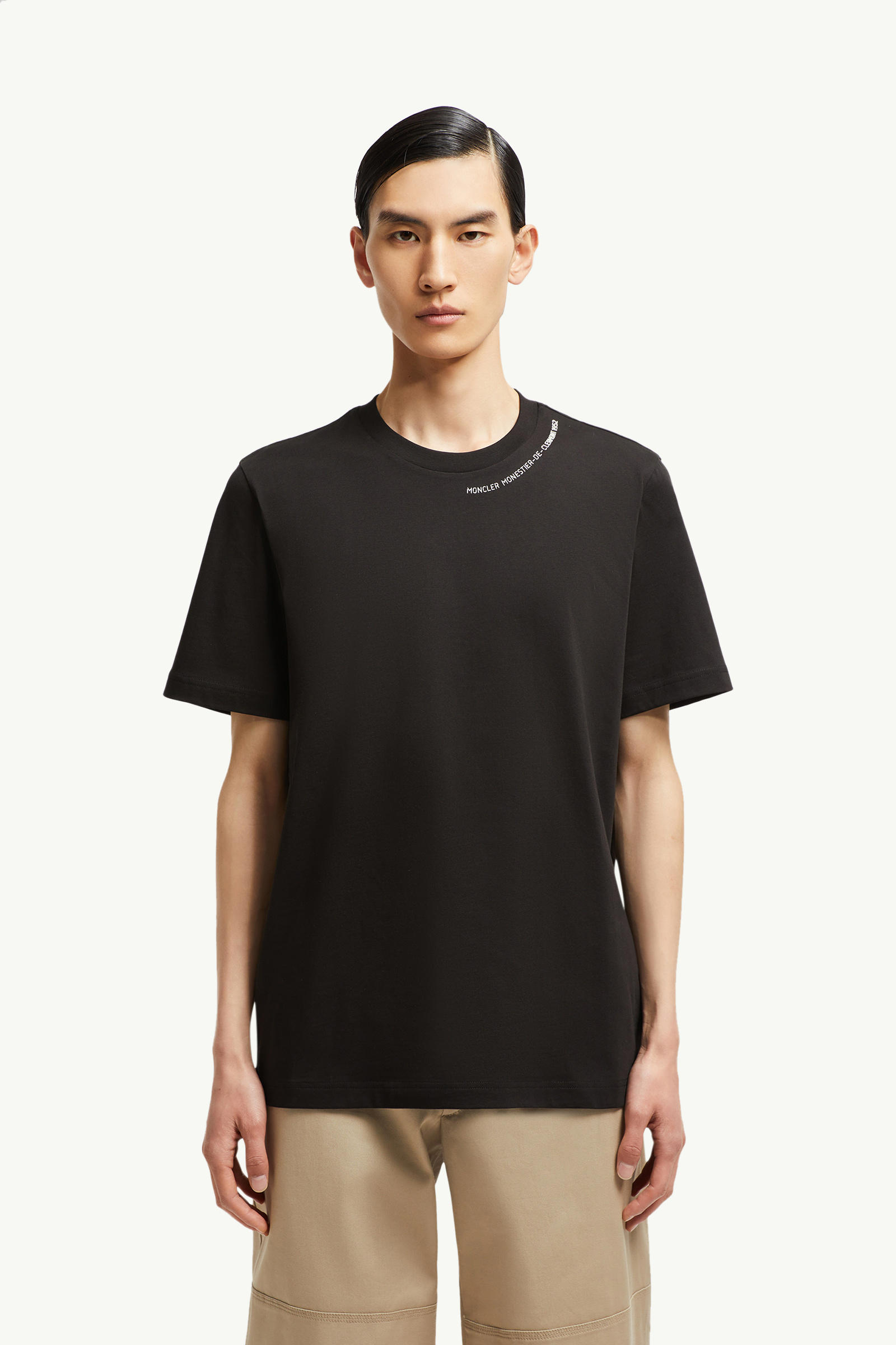 Embossed Logo Cotton T-Shirt Men Black Moncler 3