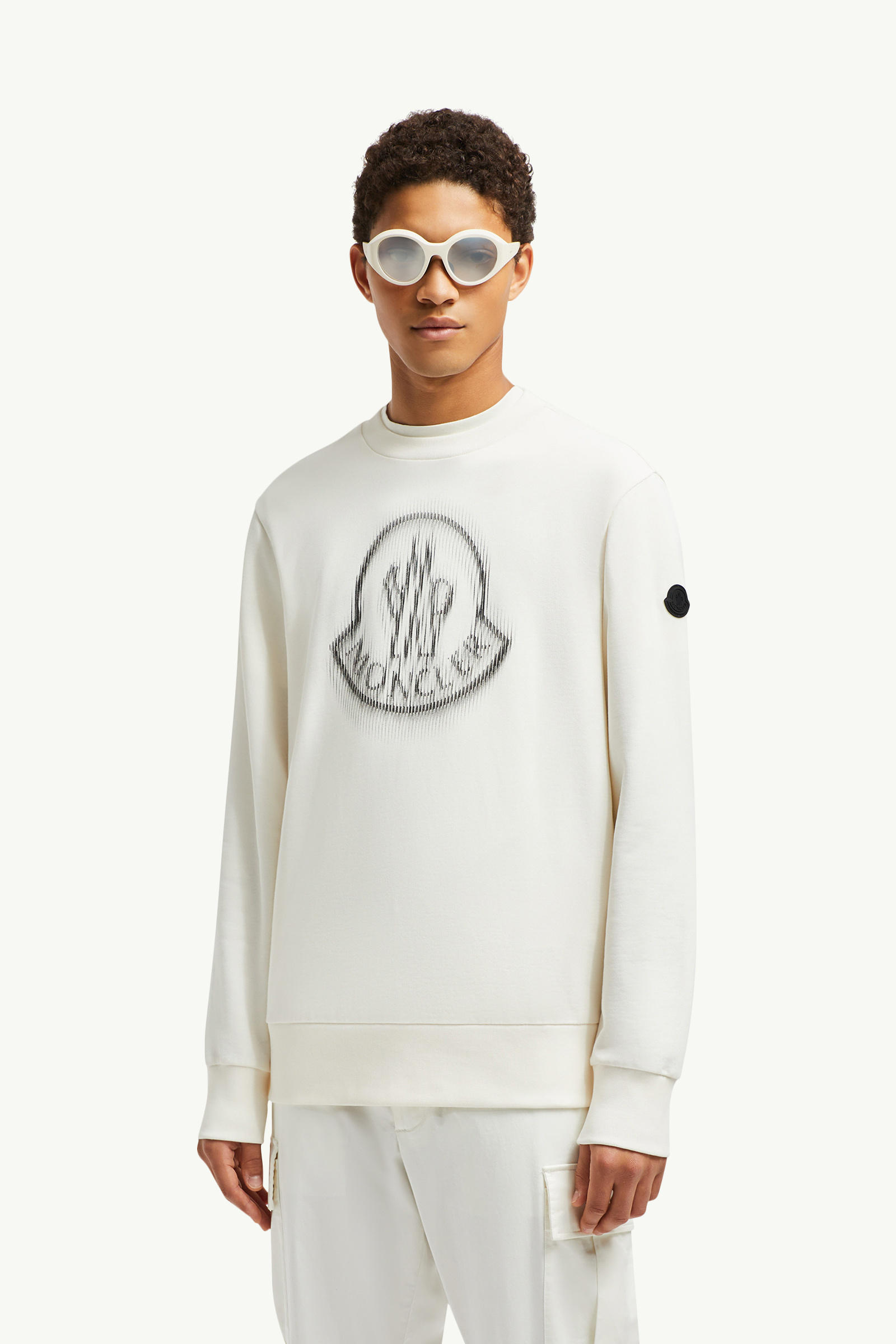 Blurred Logo Sweatshirt Men White Moncler 0
