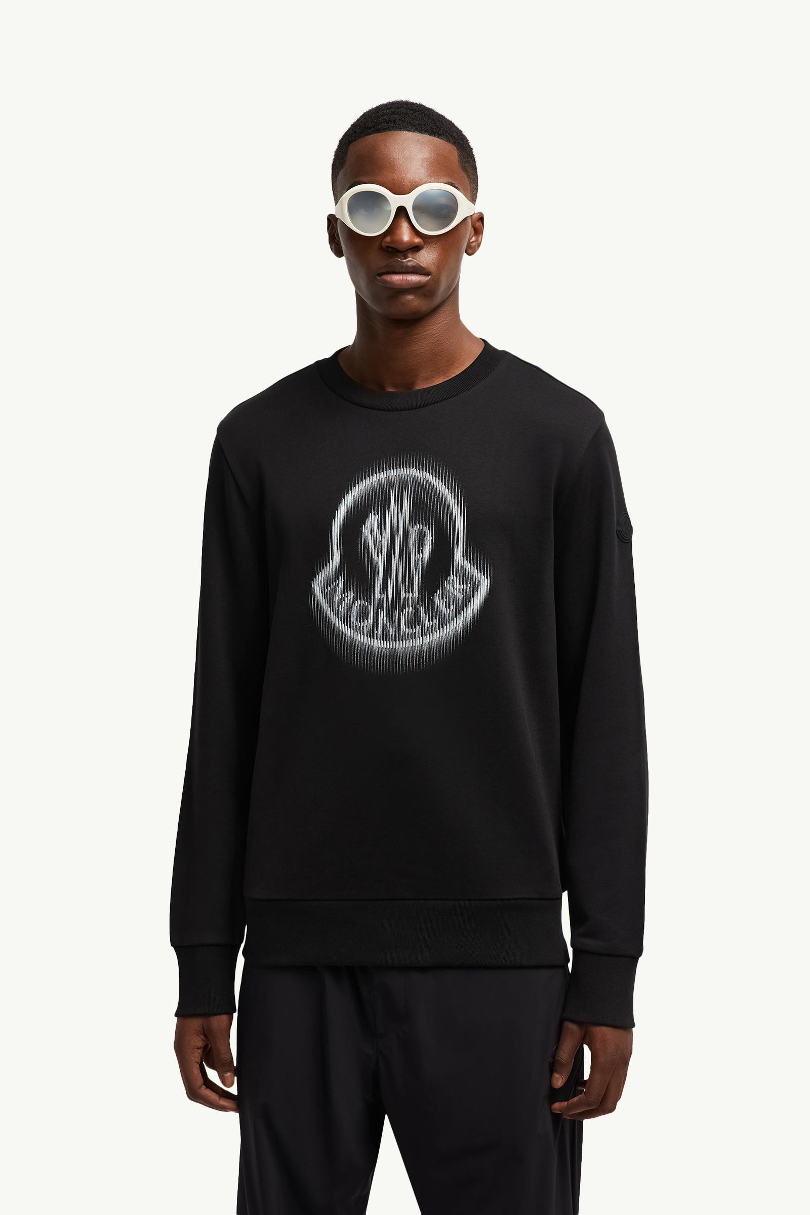 Blurred Logo Sweatshirt Men Black Moncler 0