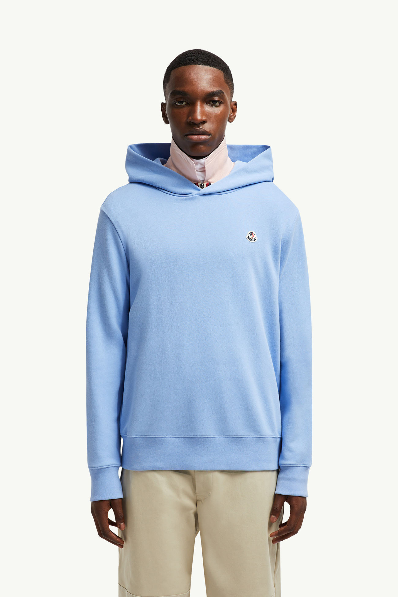 Felpa con patch logato e cappuccio in cotone Uomo Celeste Moncler 3