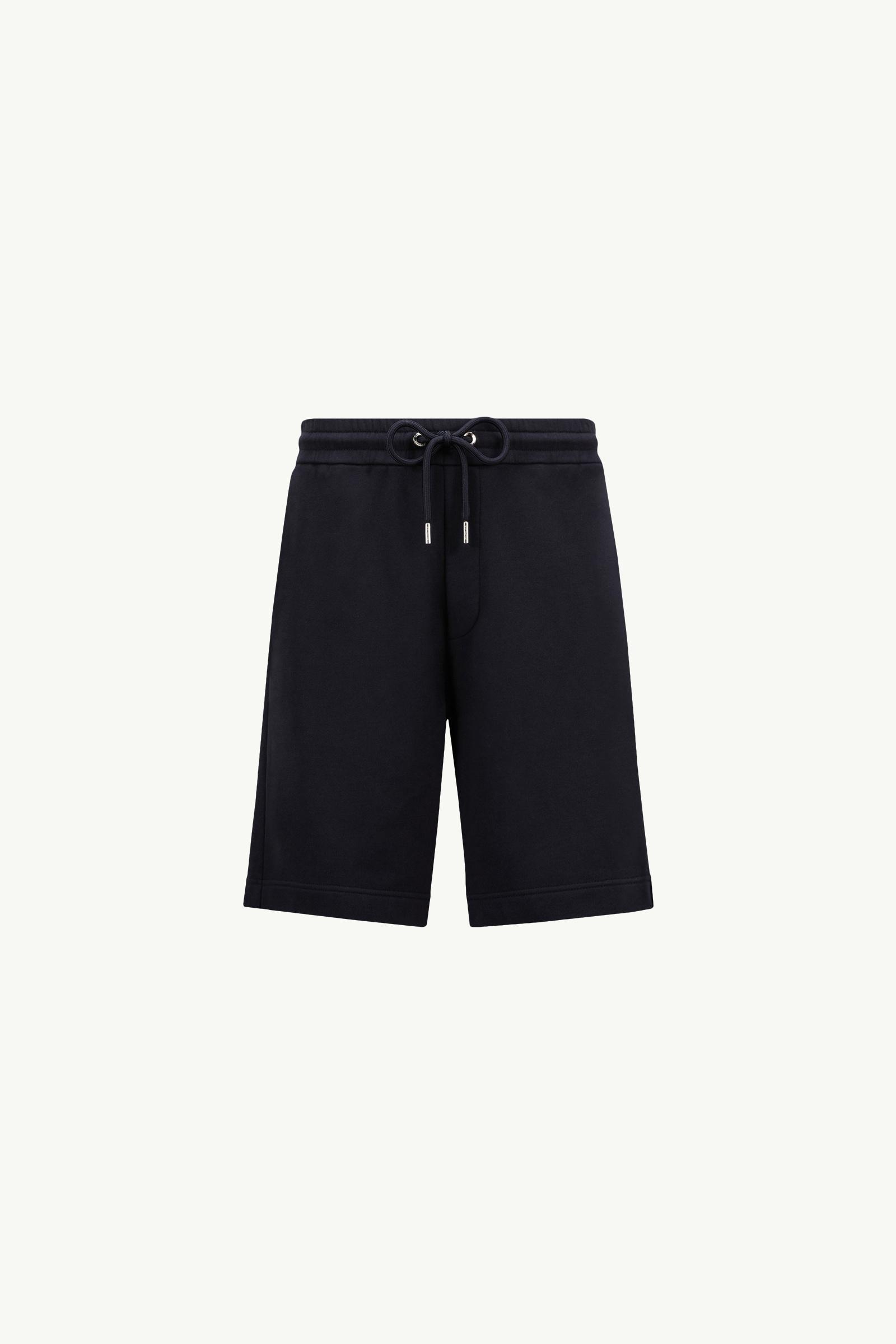 MONCLER ブラック ショートパンツ Mサイズ MONCLER ブラックショートパンツ モンクレール メンズ パンツ Moncler