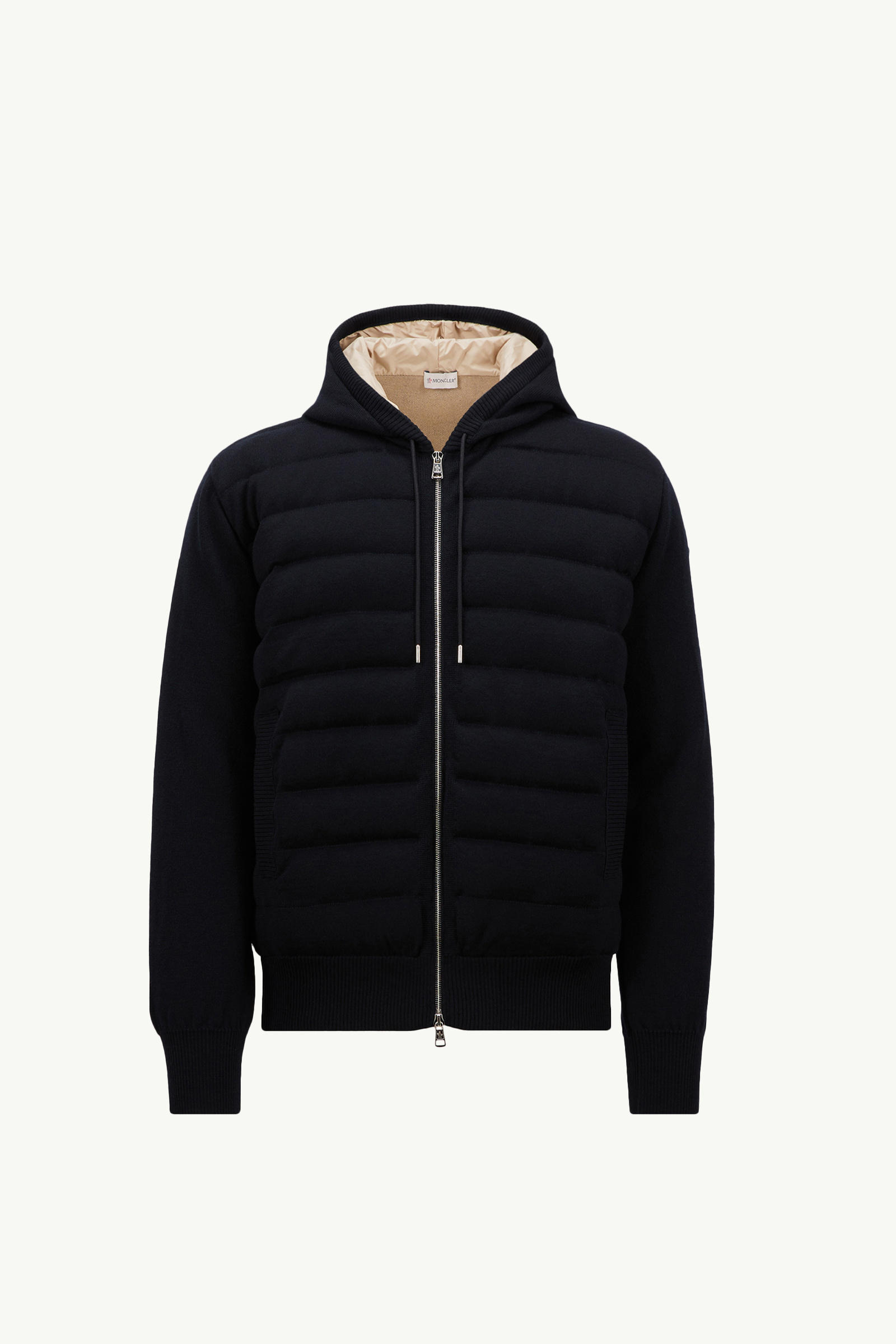 https://moncler-cdn.thron.com/api/v1/content-delivery/shares/dpx6uv/contents/K10919B00012M4472779_F/image/K10919B00012M4472779_F