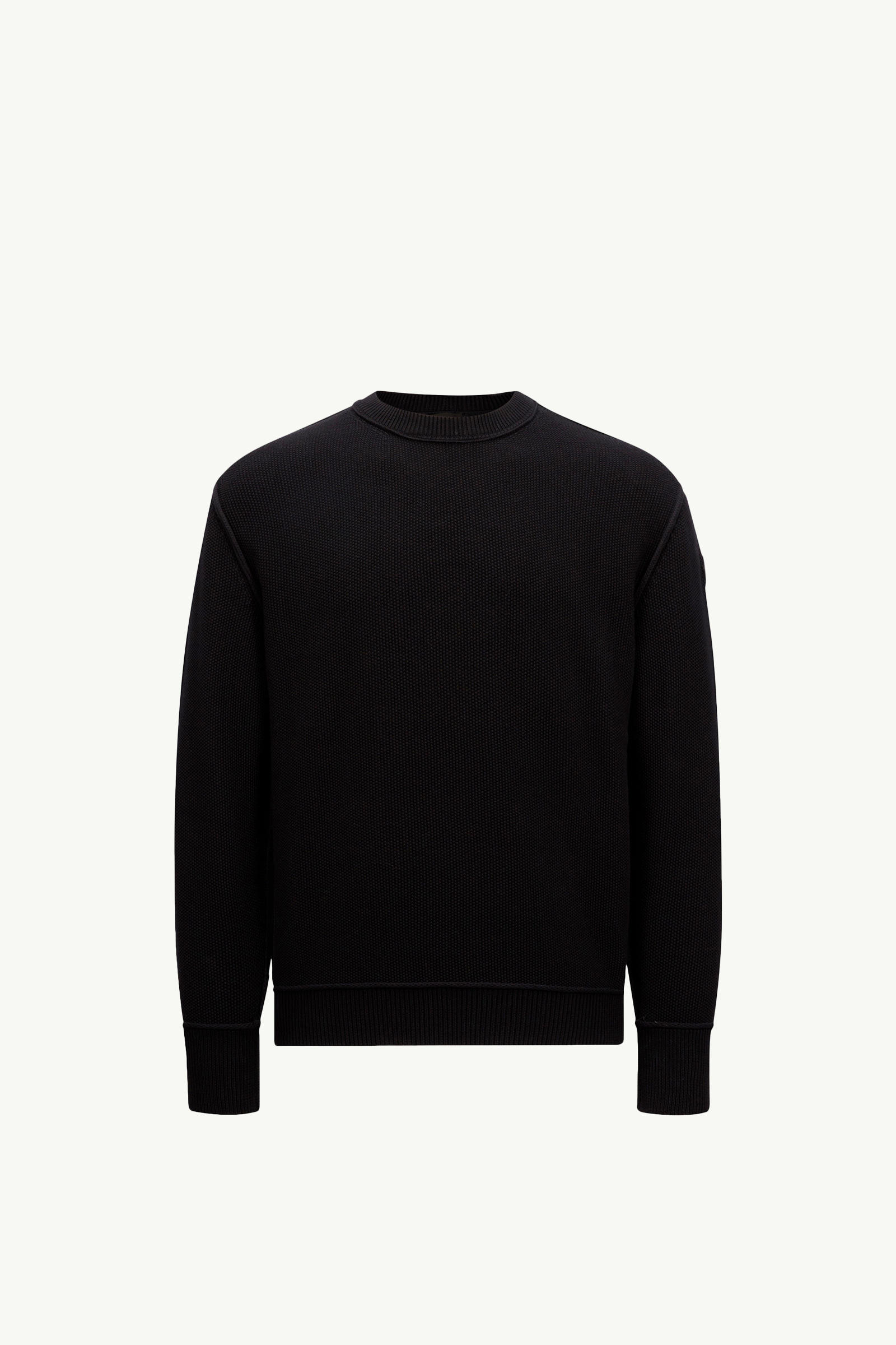 https://moncler-cdn.thron.com/api/v1/content-delivery/shares/dpx6uv/contents/K10919C00001M1367999_F/image/K10919C00001M1367999_F