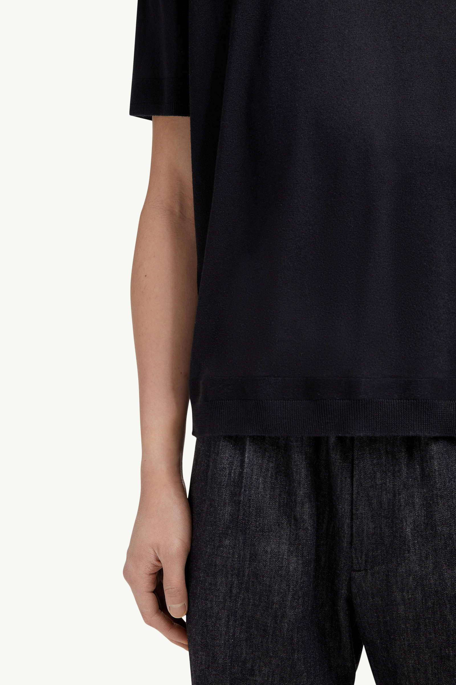 Silk & Cotton Knit T-Shirt Men Black Moncler 5