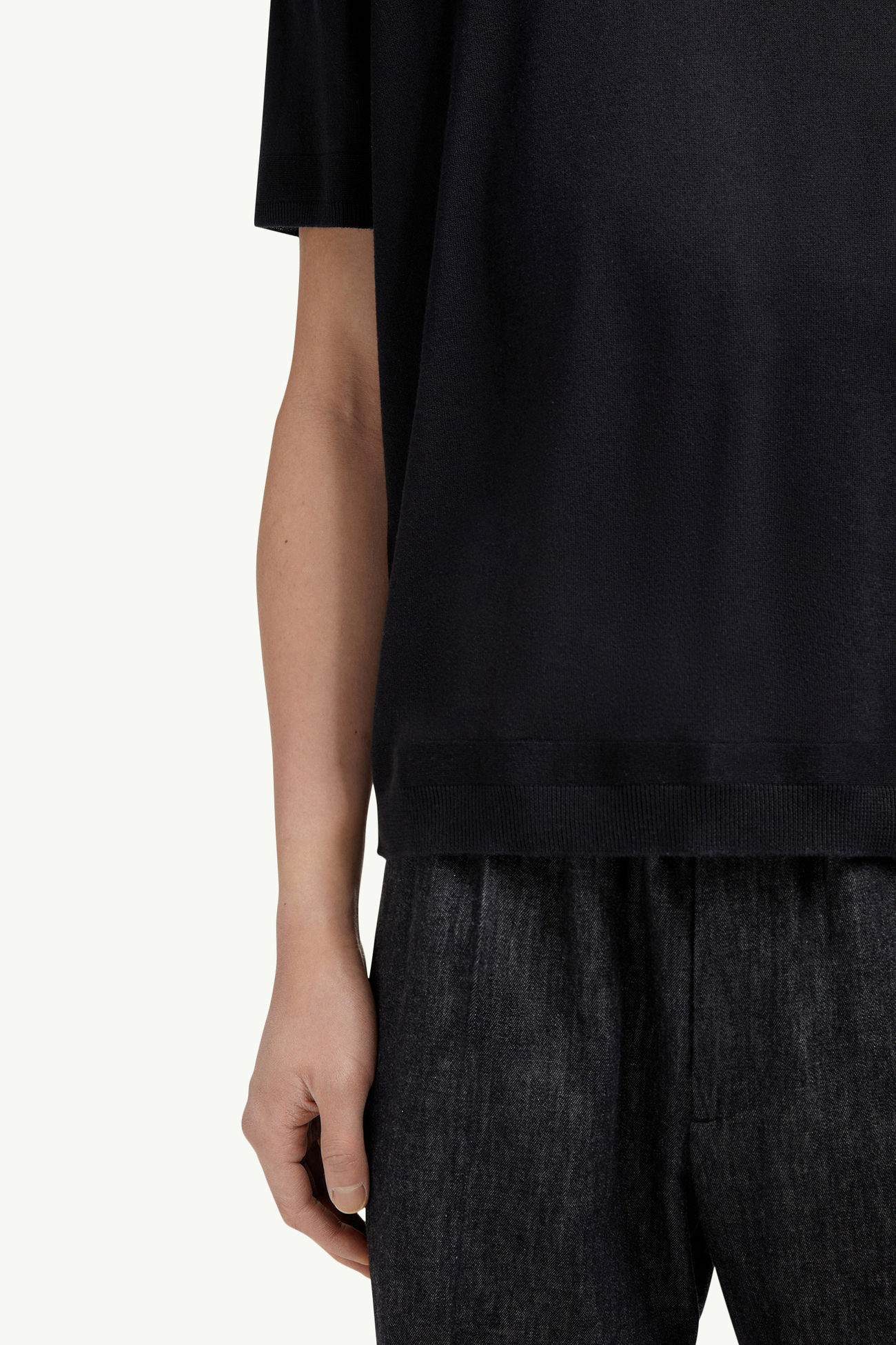 T-shirt en maille de soie et coton Hommes Noir Moncler 5