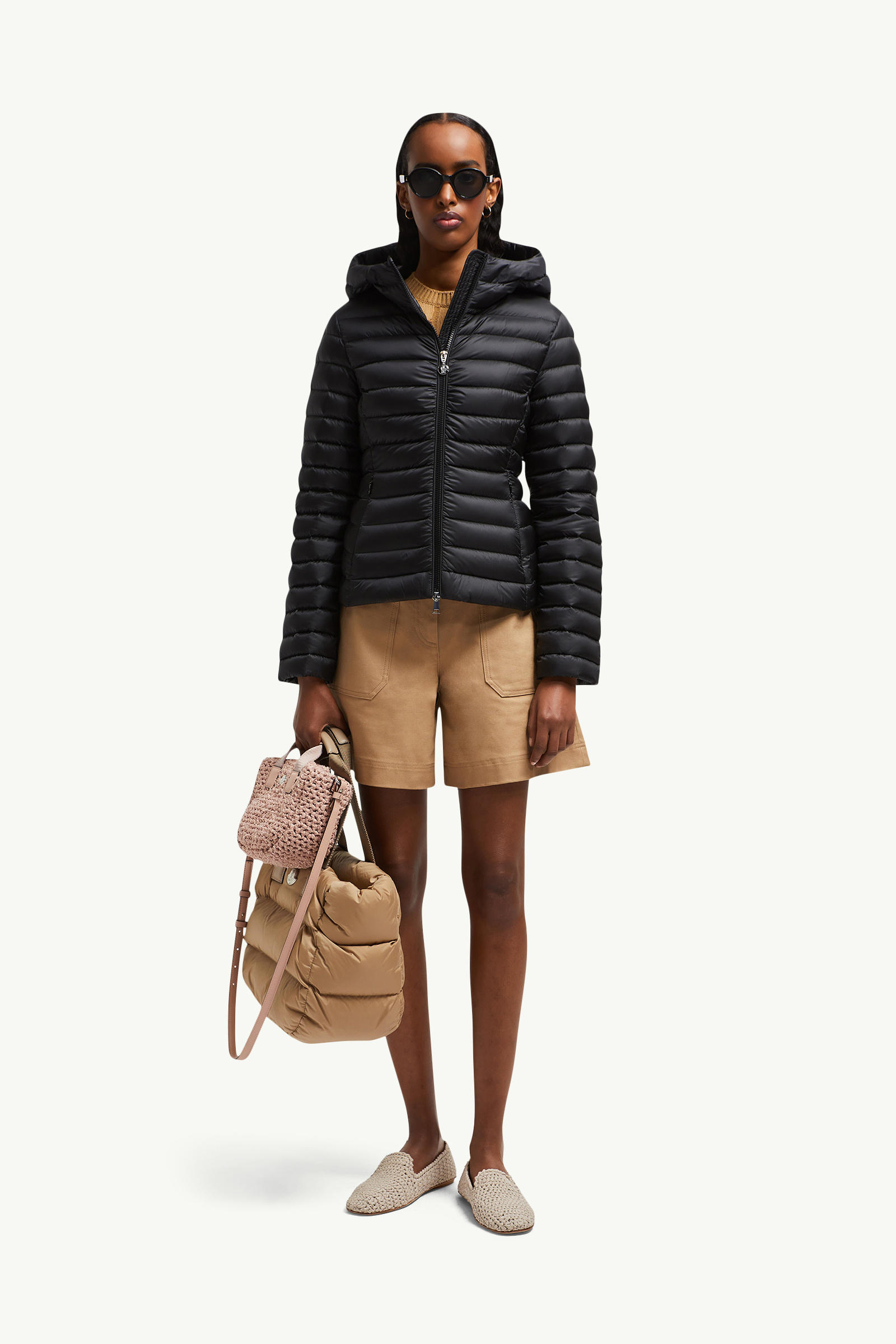 Ige Hooded Short Down Jacket Women Black Moncler 0