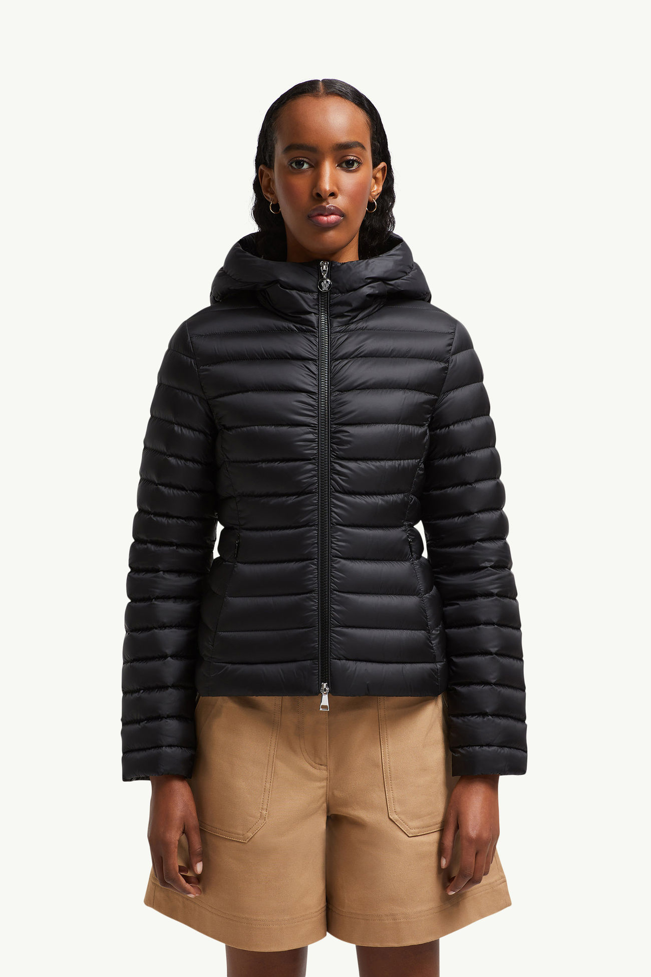 Plumífero corto con capucha Ige Mujer Negro Moncler 3