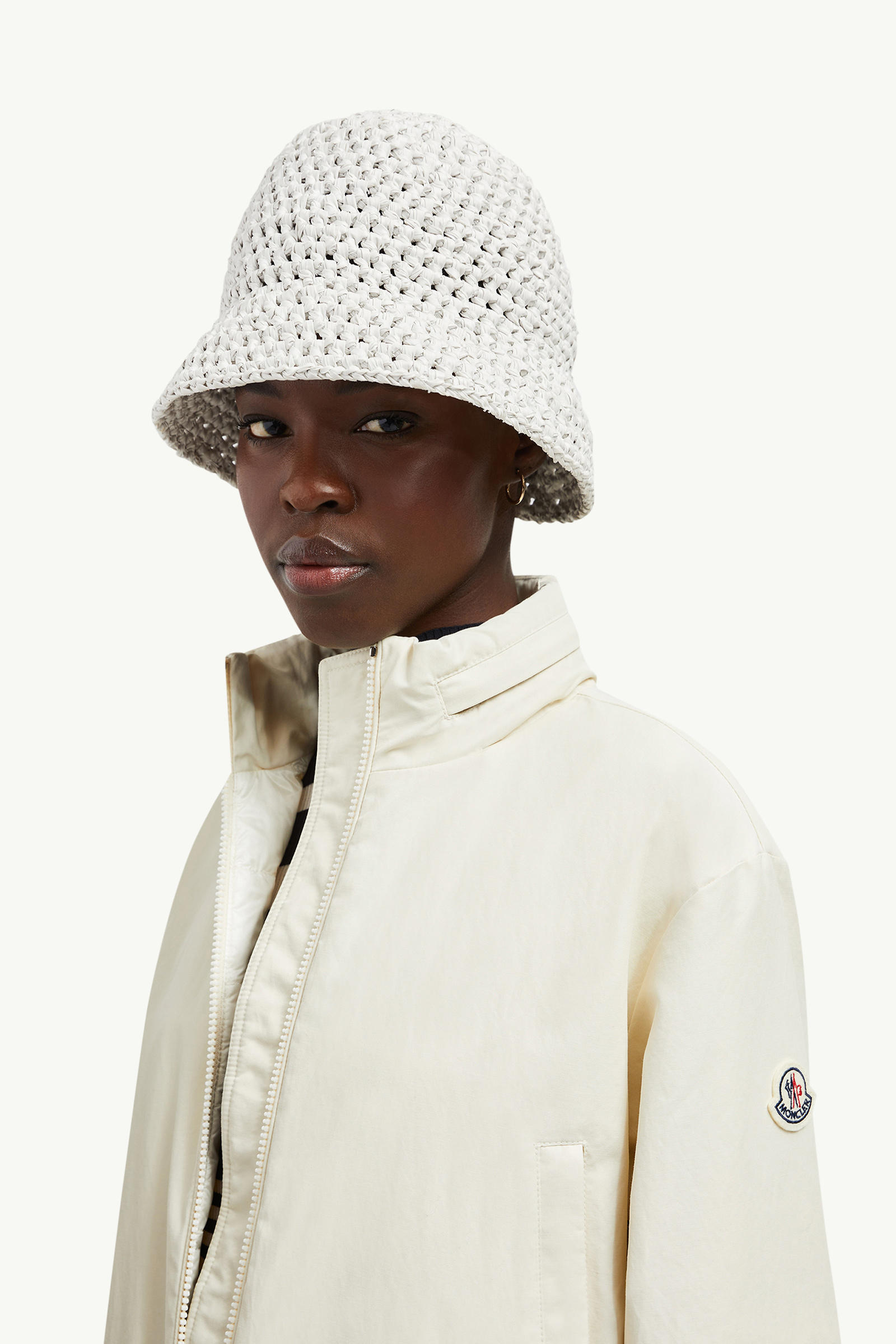 Plumífero corto de sarga con capucha Janze Mujer Blanco Moncler 1