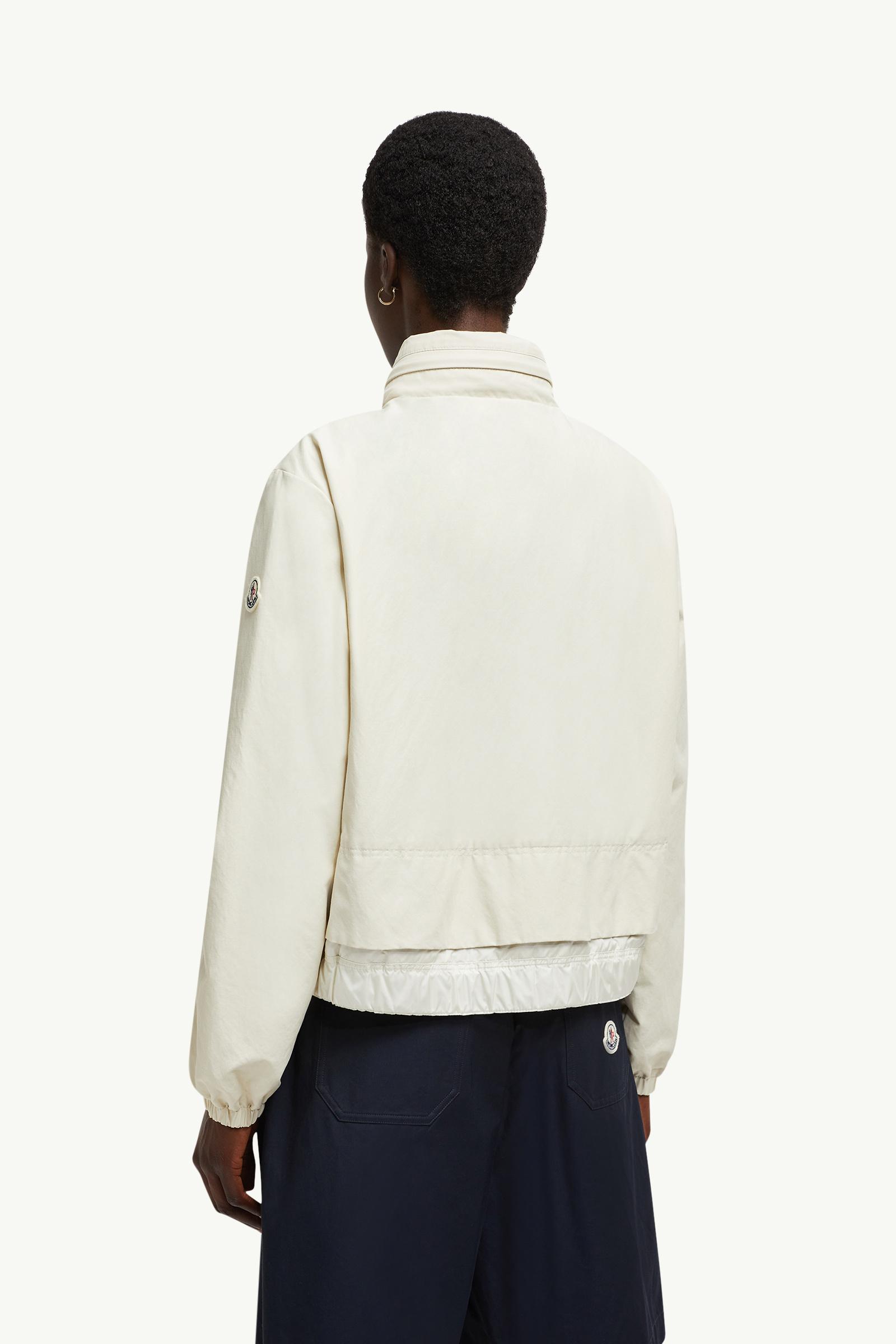 ジャケット MONCLER Woman Jacket White K10931A00146597KH 050 White Janze Hooded Twill Short Down Jacket - Short Down