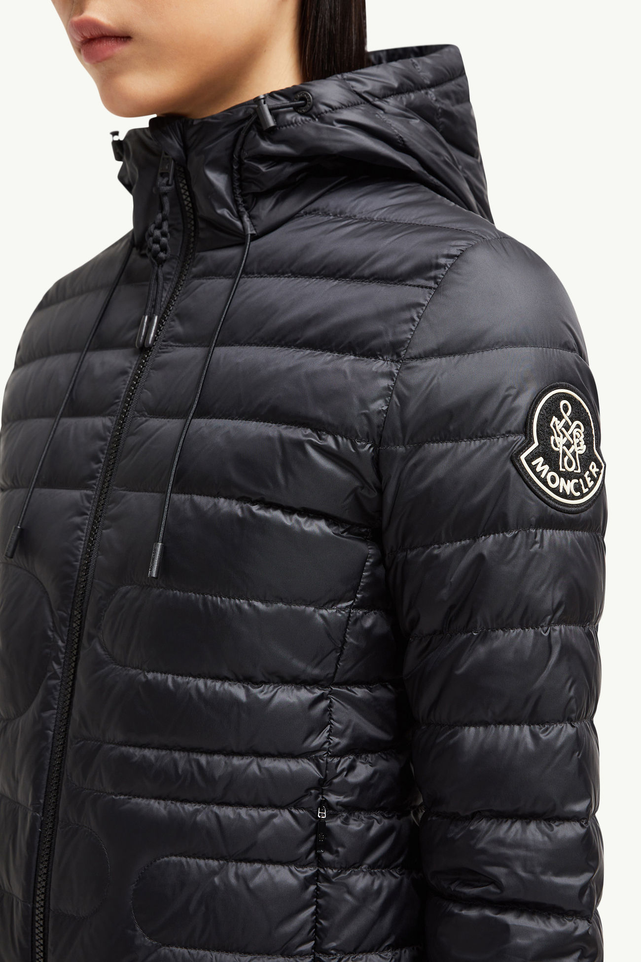 Xiaobai連帽蛇紋絎縫短身羽絨外套 女士 黑色 Moncler 6