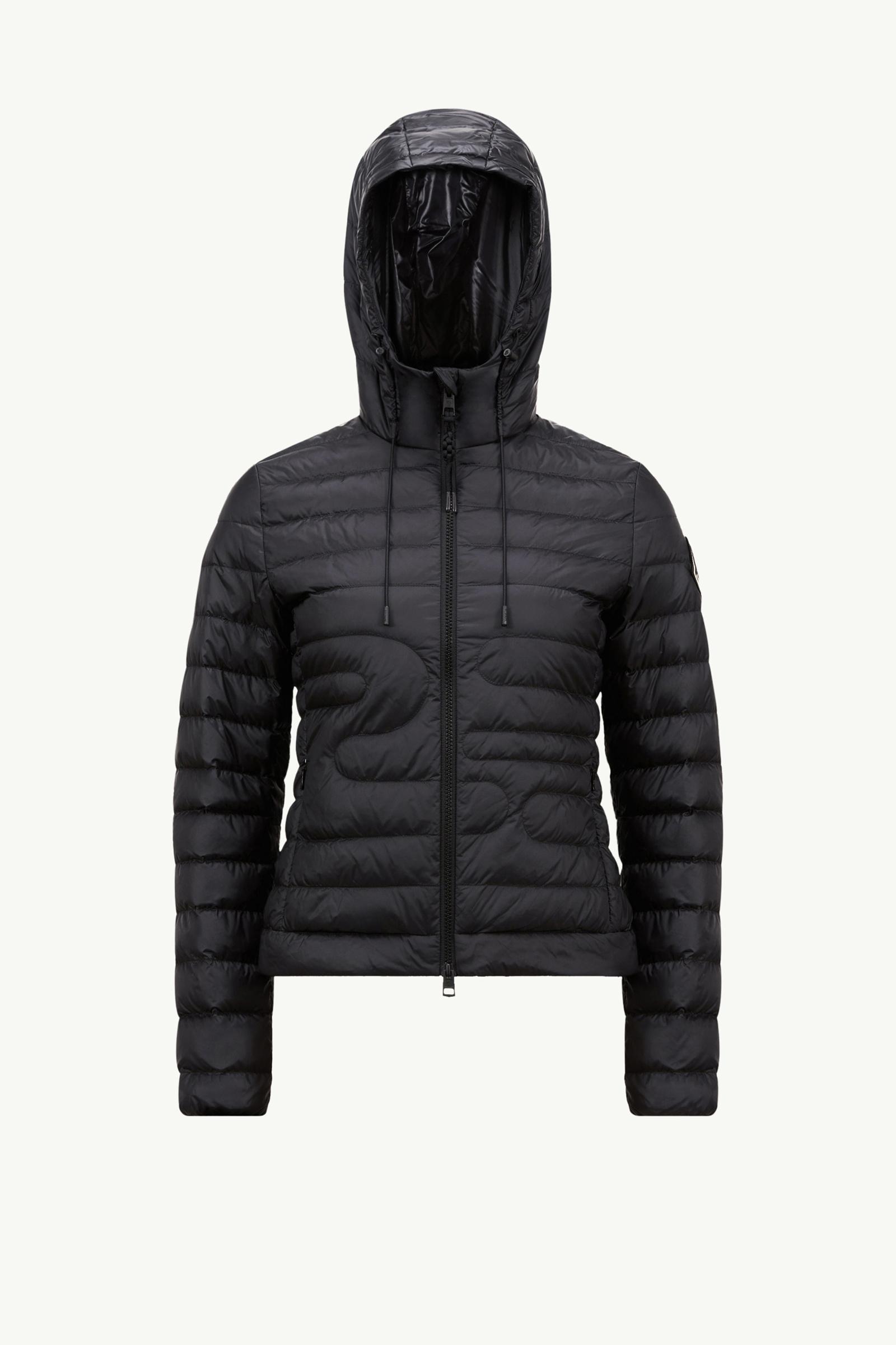 Xiaobai Hooded Snake-Quilted Short Down Jacket_findInBoutique_image