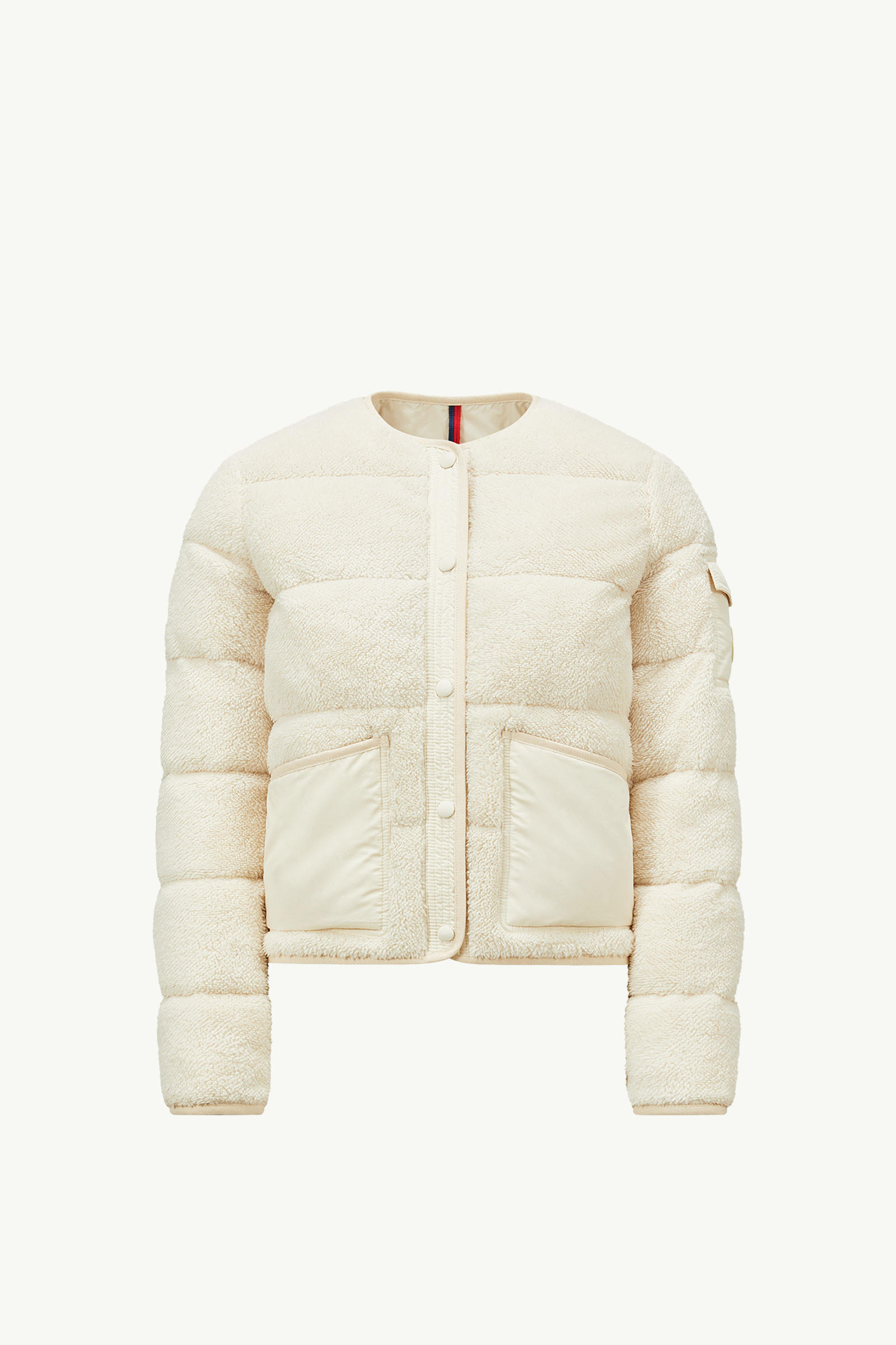 https://moncler-cdn.thron.com/api/v1/content-delivery/shares/dpx6uv/contents/K10931A0002289ASY034_F/image/K10931A0002289ASY034_F