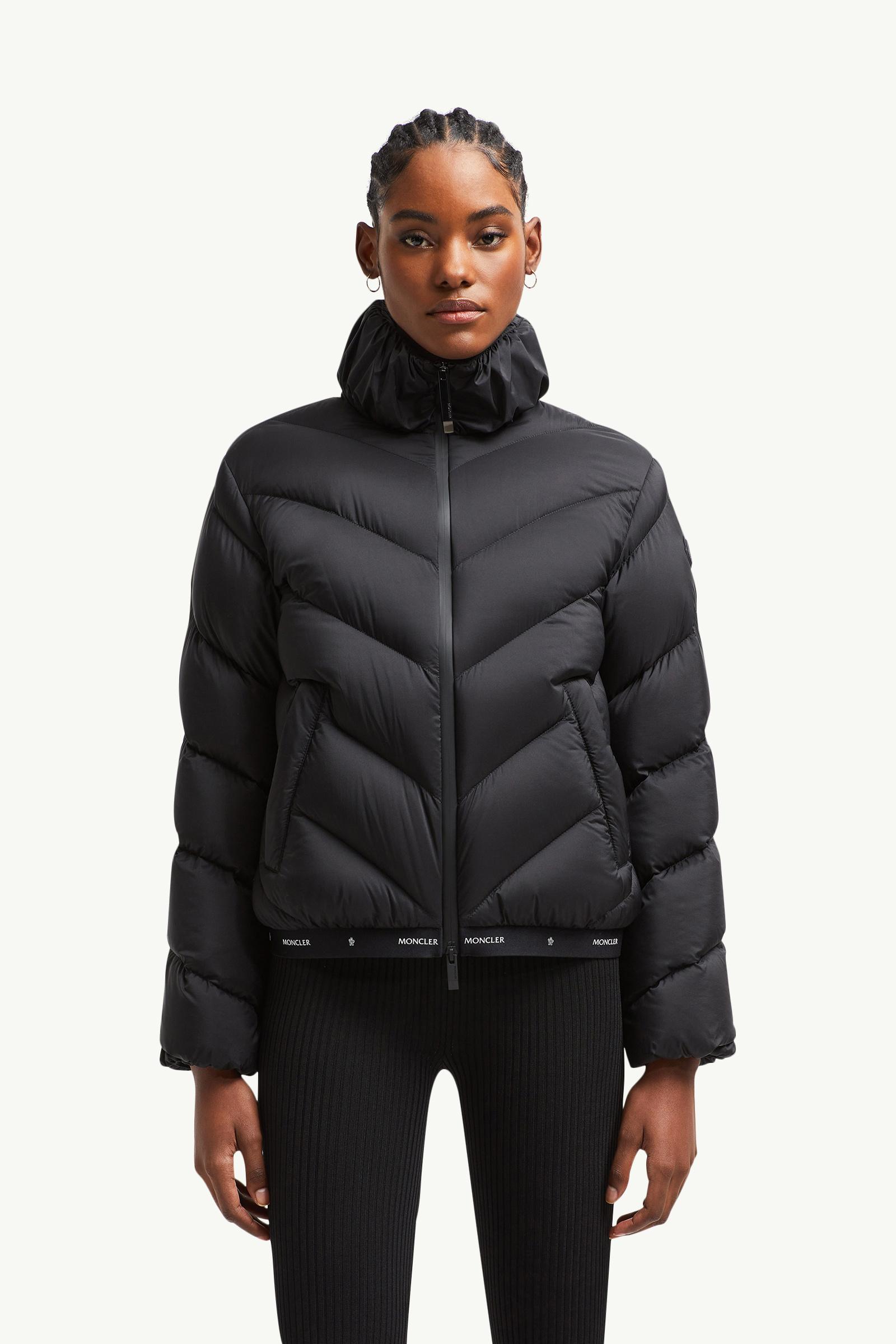 Black Grignan Diagonal-Quilted Short Down Jacket - Short
