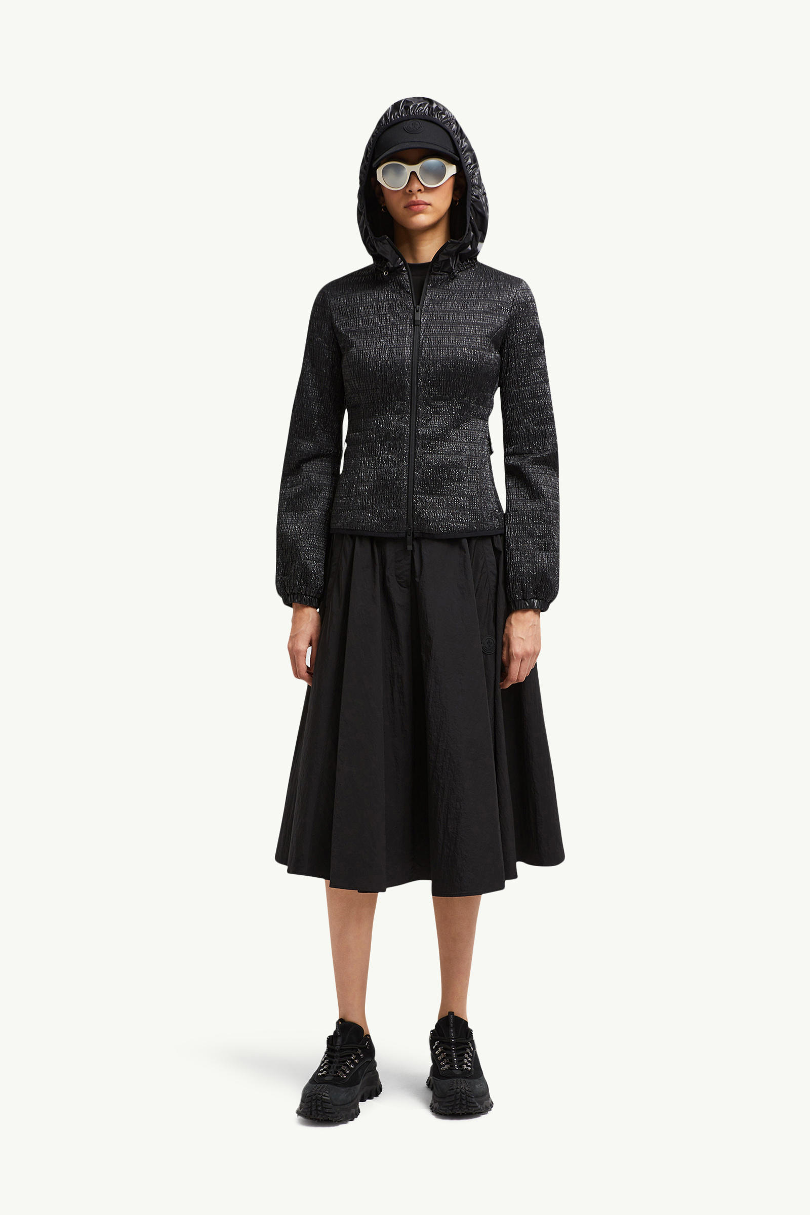 Giacca a vento Yville con ruches e cappuccio Donna Nero Moncler 0