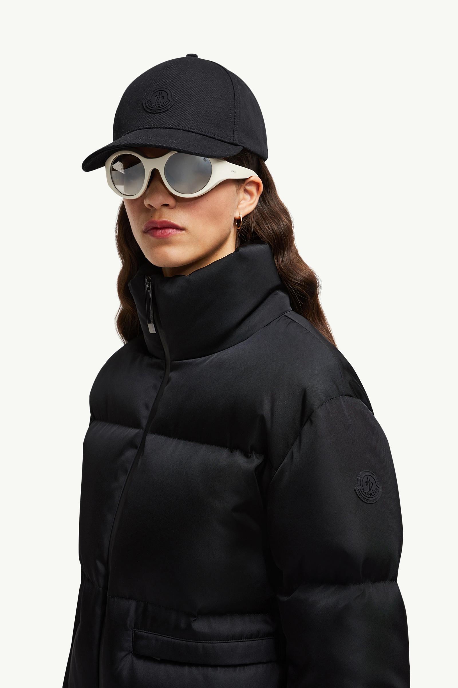 Vissec kurze Daunenjacke Damen Schwarz Moncler 1