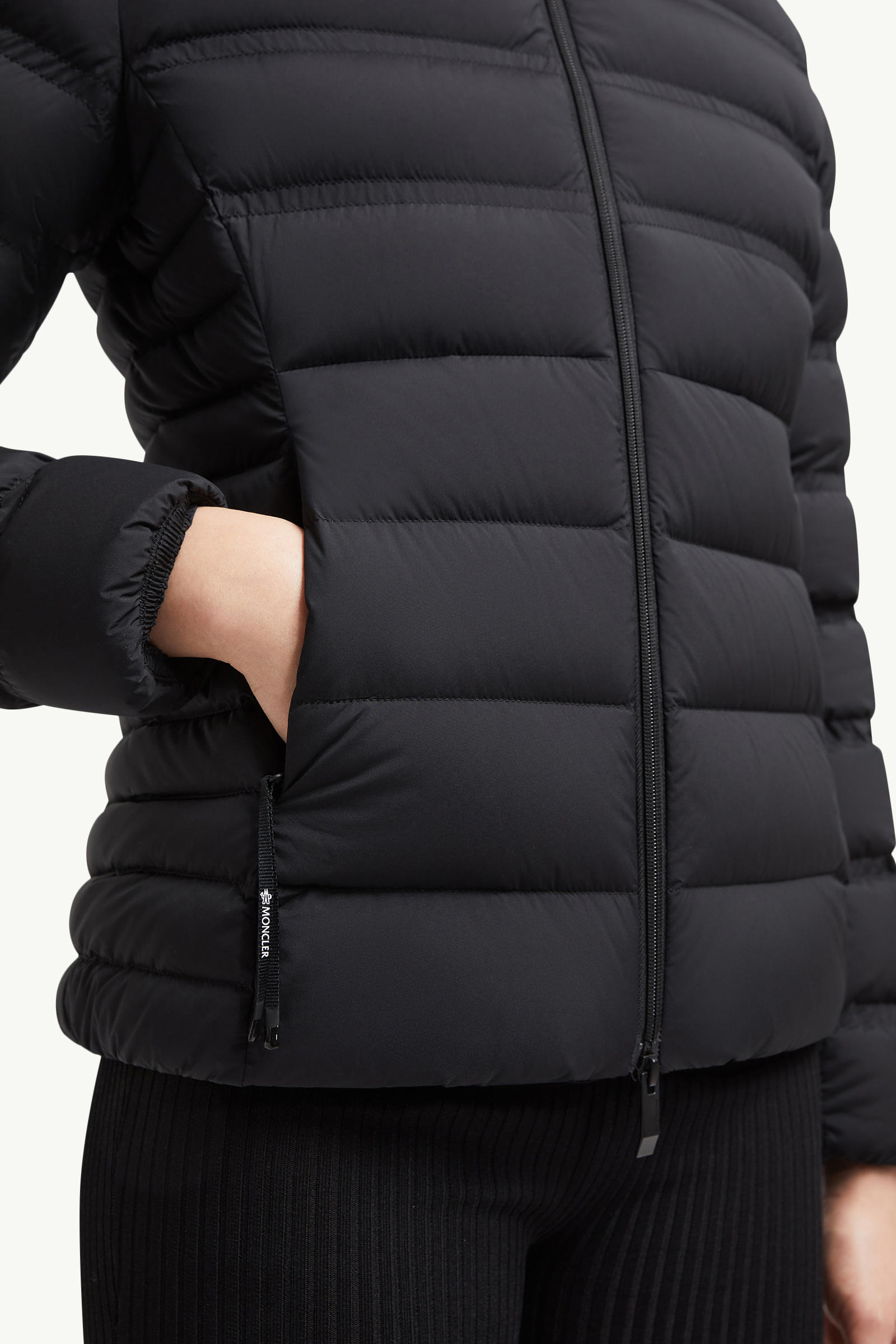 Alete Hooded Short Down Jacket Women Black Moncler 5