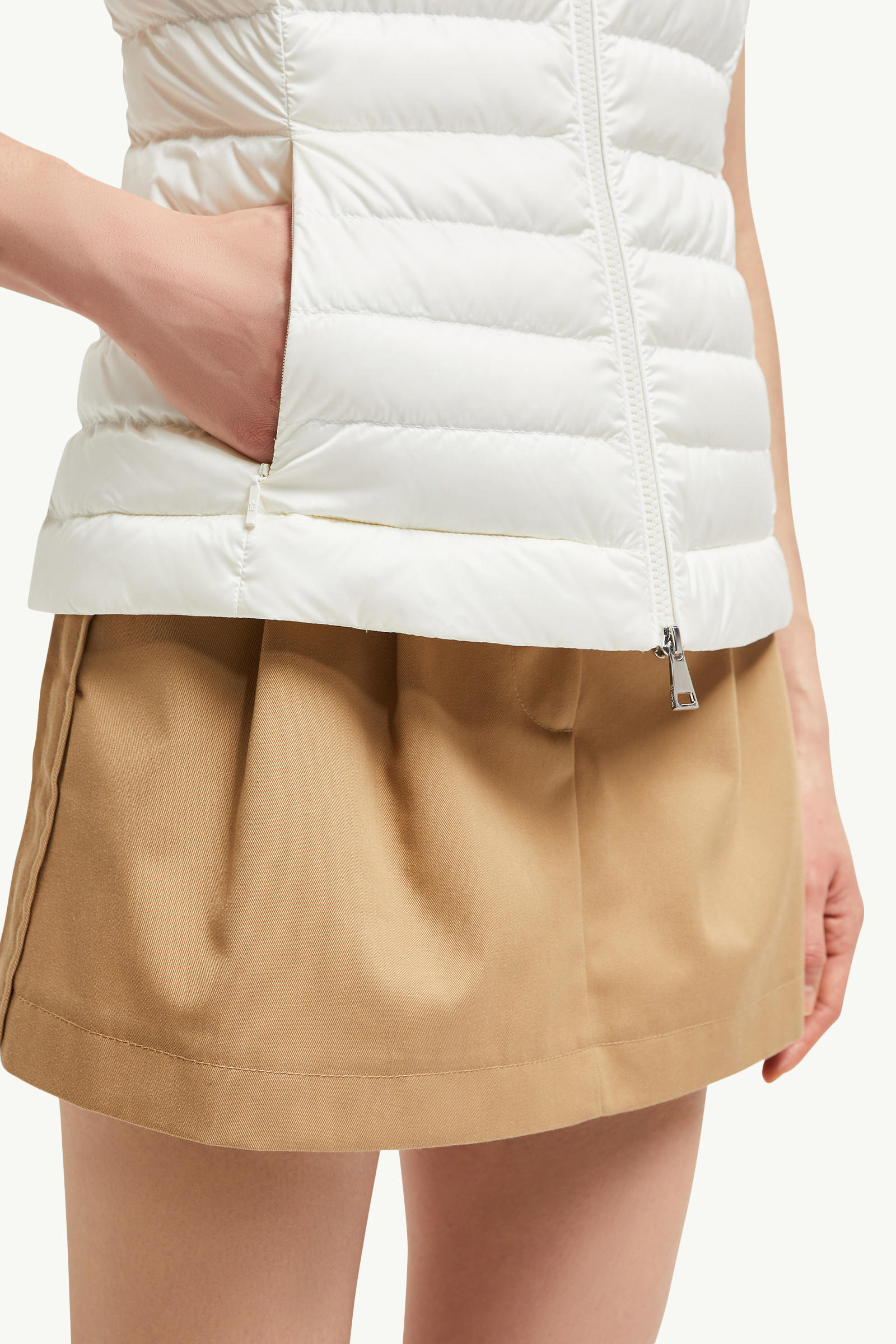 Igens Down Gilet Women White Moncler 6