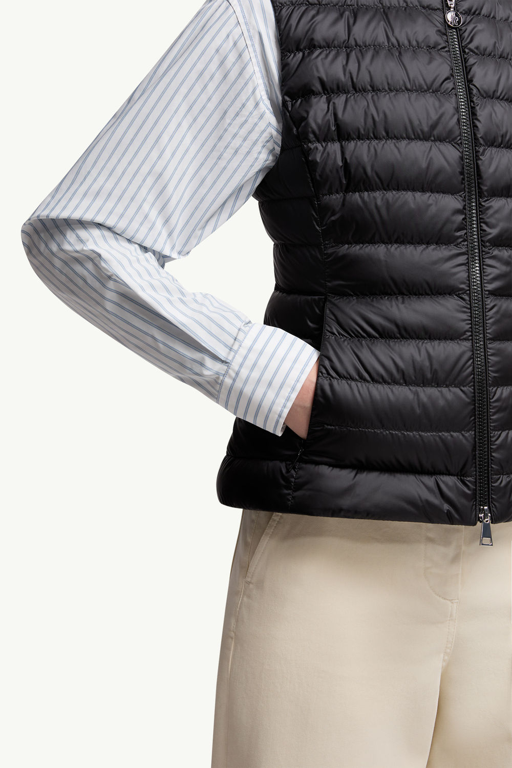Igens Down Gilet Women Black Moncler 5