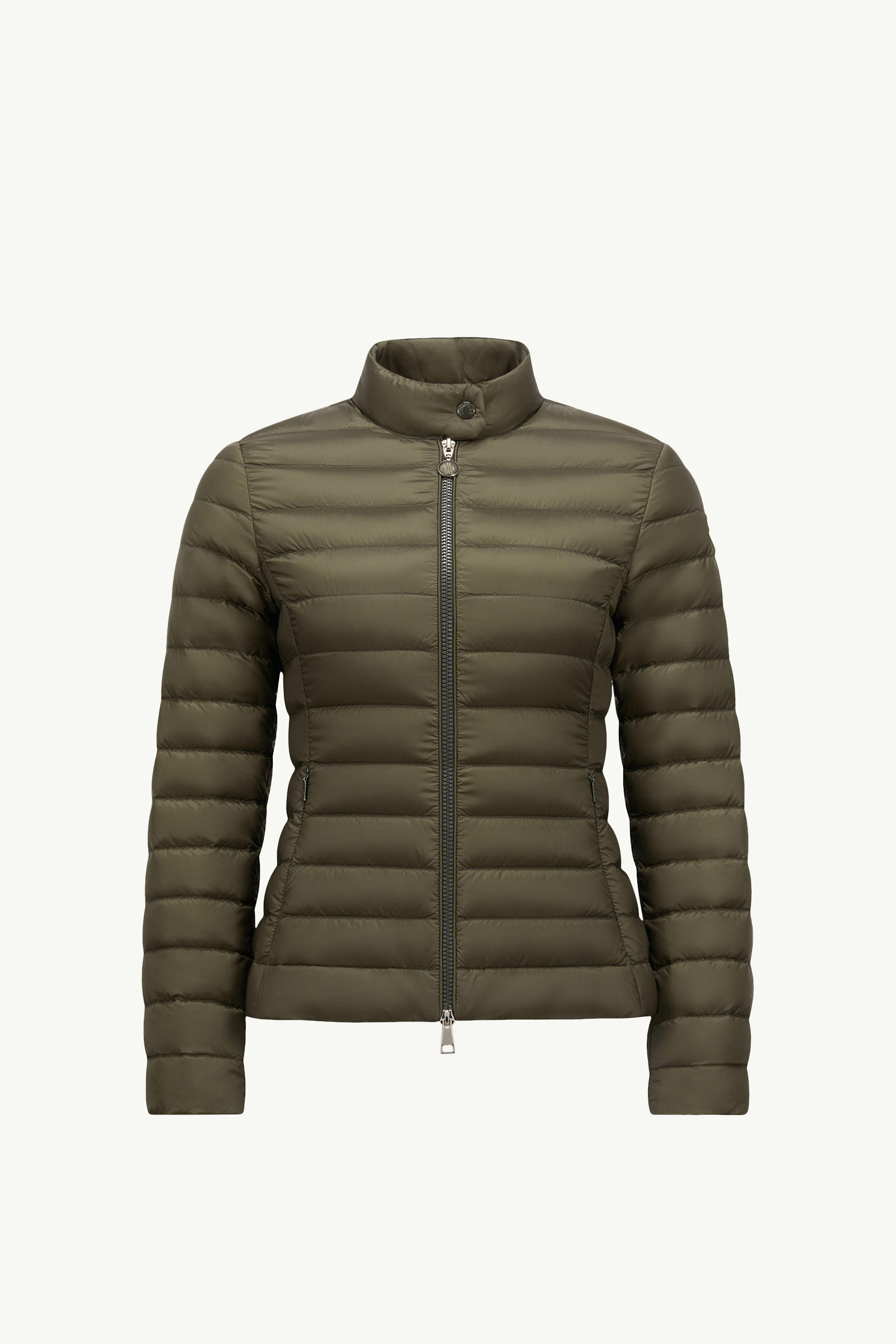 https://moncler-cdn.thron.com/api/v1/content-delivery/shares/dpx6uv/contents/K10931A00068597YF83B_F/image/K10931A00068597YF83B_F
