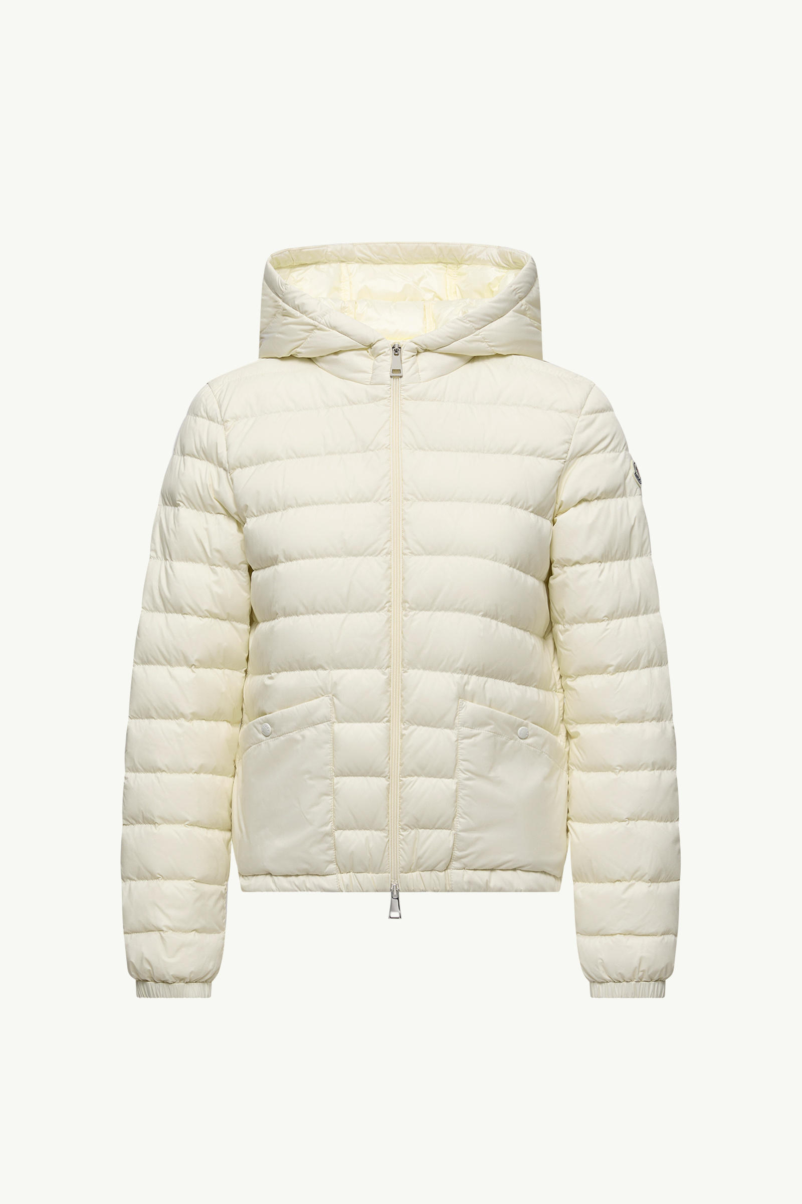 https://moncler-cdn.thron.com/api/v1/content-delivery/shares/dpx6uv/contents/K10931A000695986E04A_F/image/K10931A000695986E04A_F