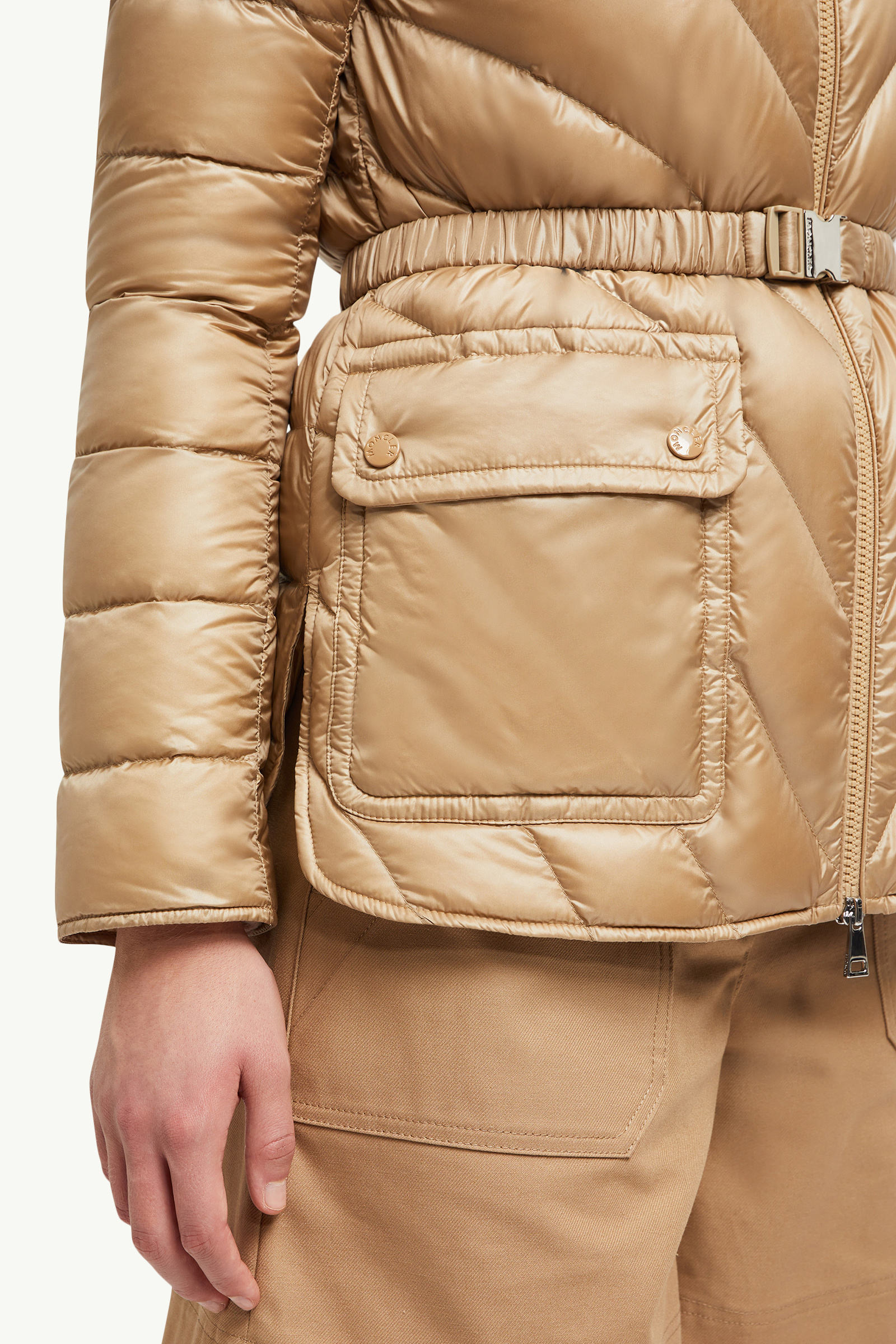 Argenno mittellange Daunenjacke mit Kapuze Damen Camel-Beige Moncler 5