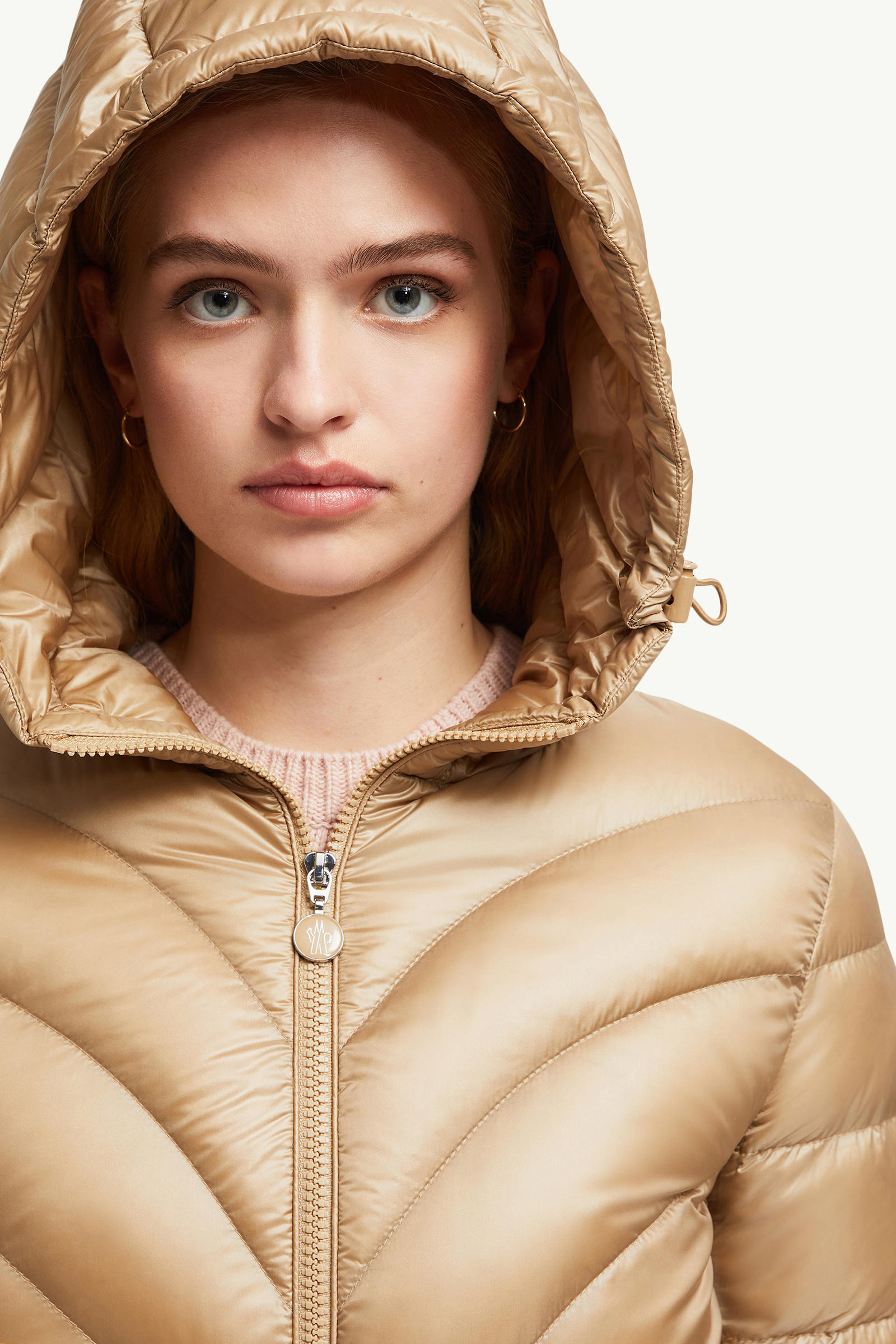Doudoune mi-longue à capuche Argenno Femmes Beige Chameau Moncler 6