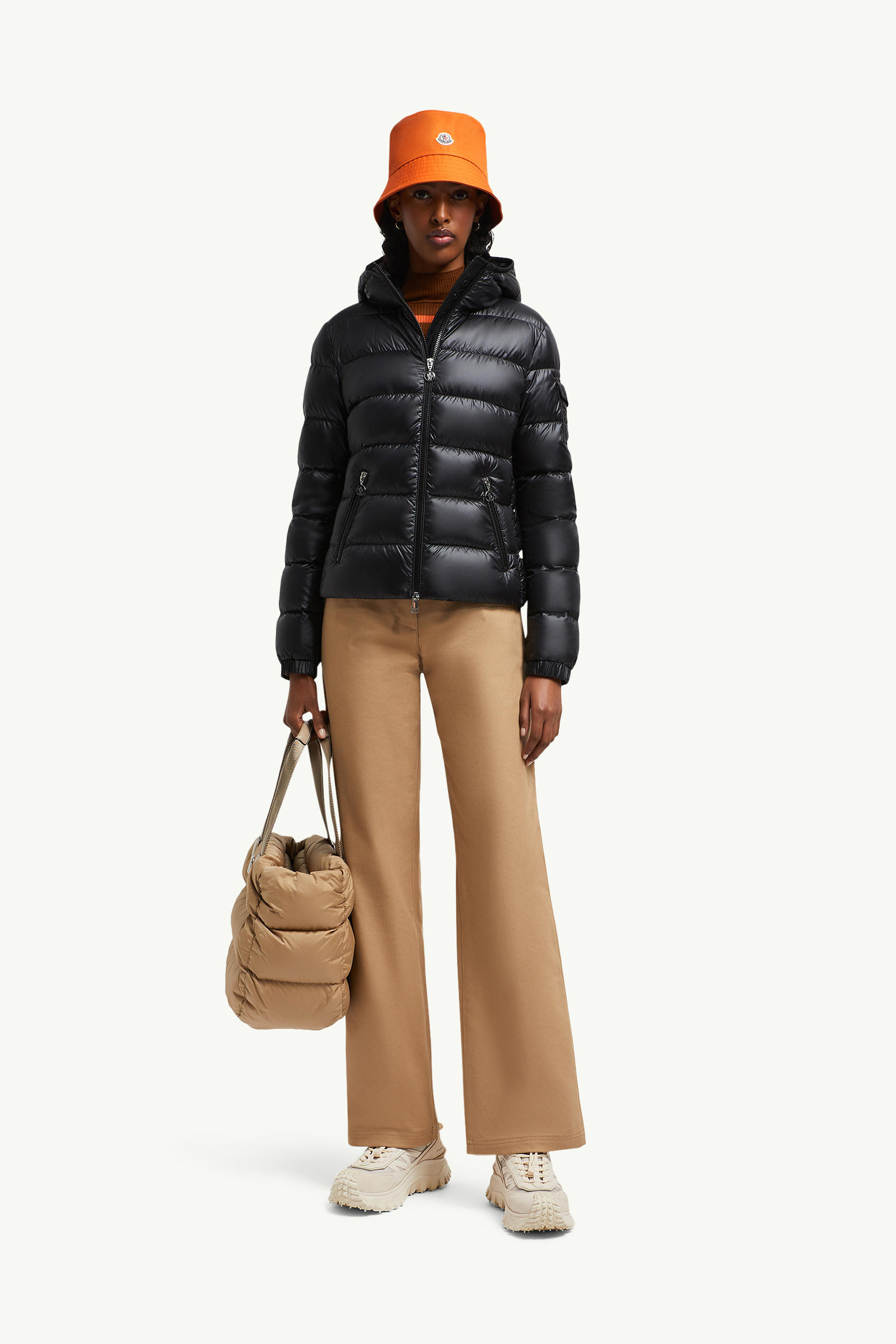 Gles Hooded Short Down Jacket Women Black Moncler 0