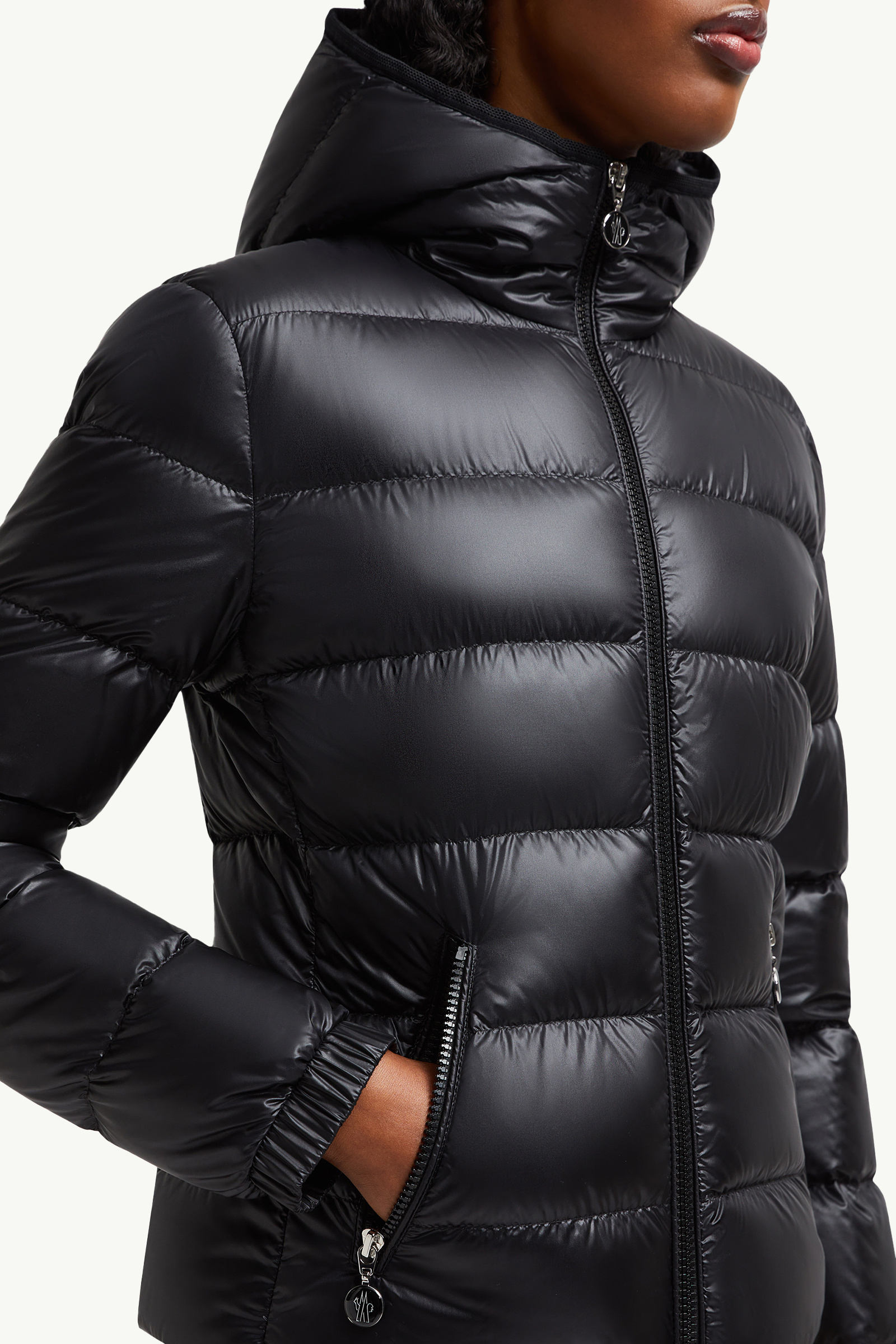 Gles Hooded Short Down Jacket Women Black Moncler 5