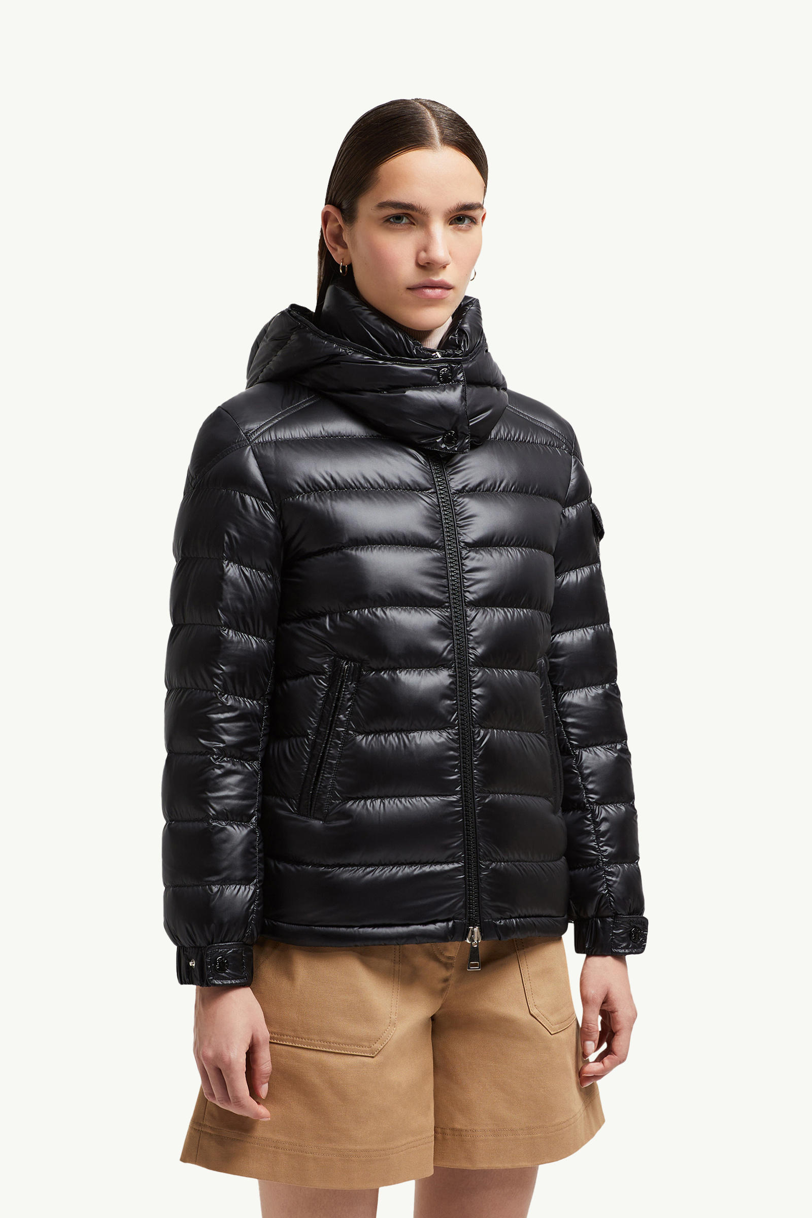 Dalles 후드 쇼트 다운 재킷 여성 블랙 Moncler 3