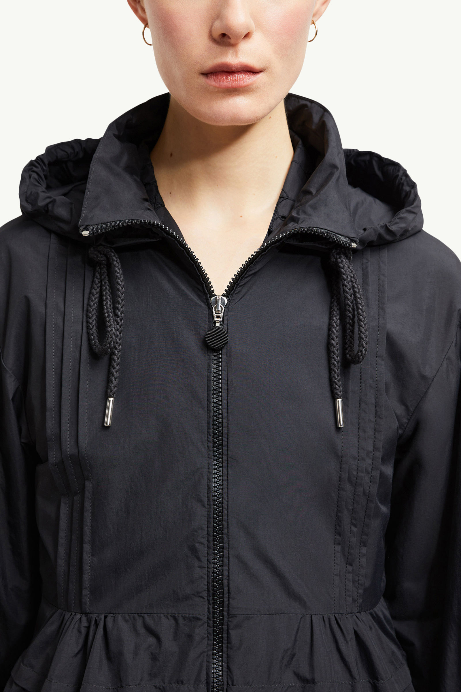 Vabre Hooded Parka Jacket Women Black Moncler 6