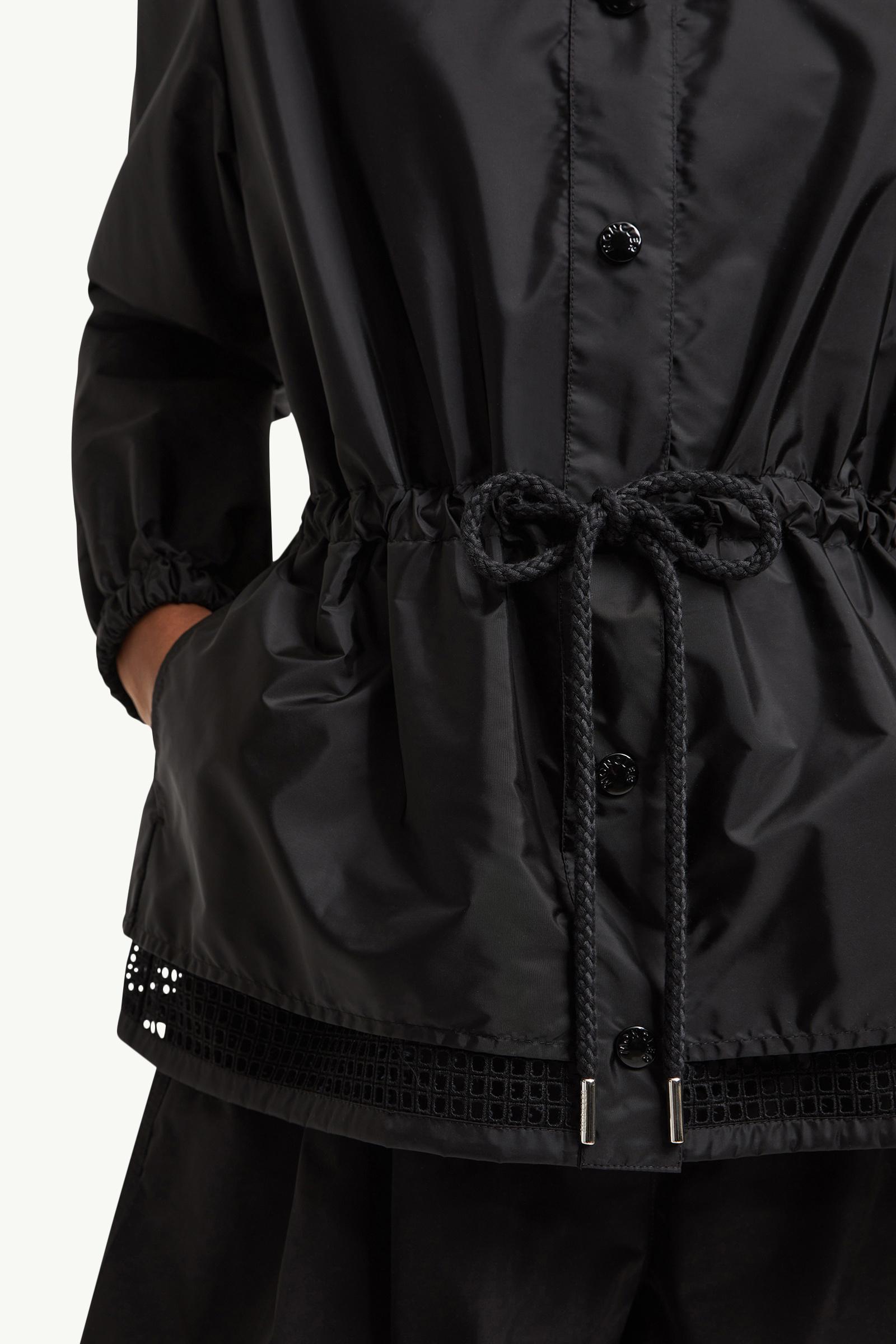 MONCLER Rochebonne ジャケット レース付き Black 関税送料込 ブラック Rochebonneジャケット : ウインドブレーカーとレイン