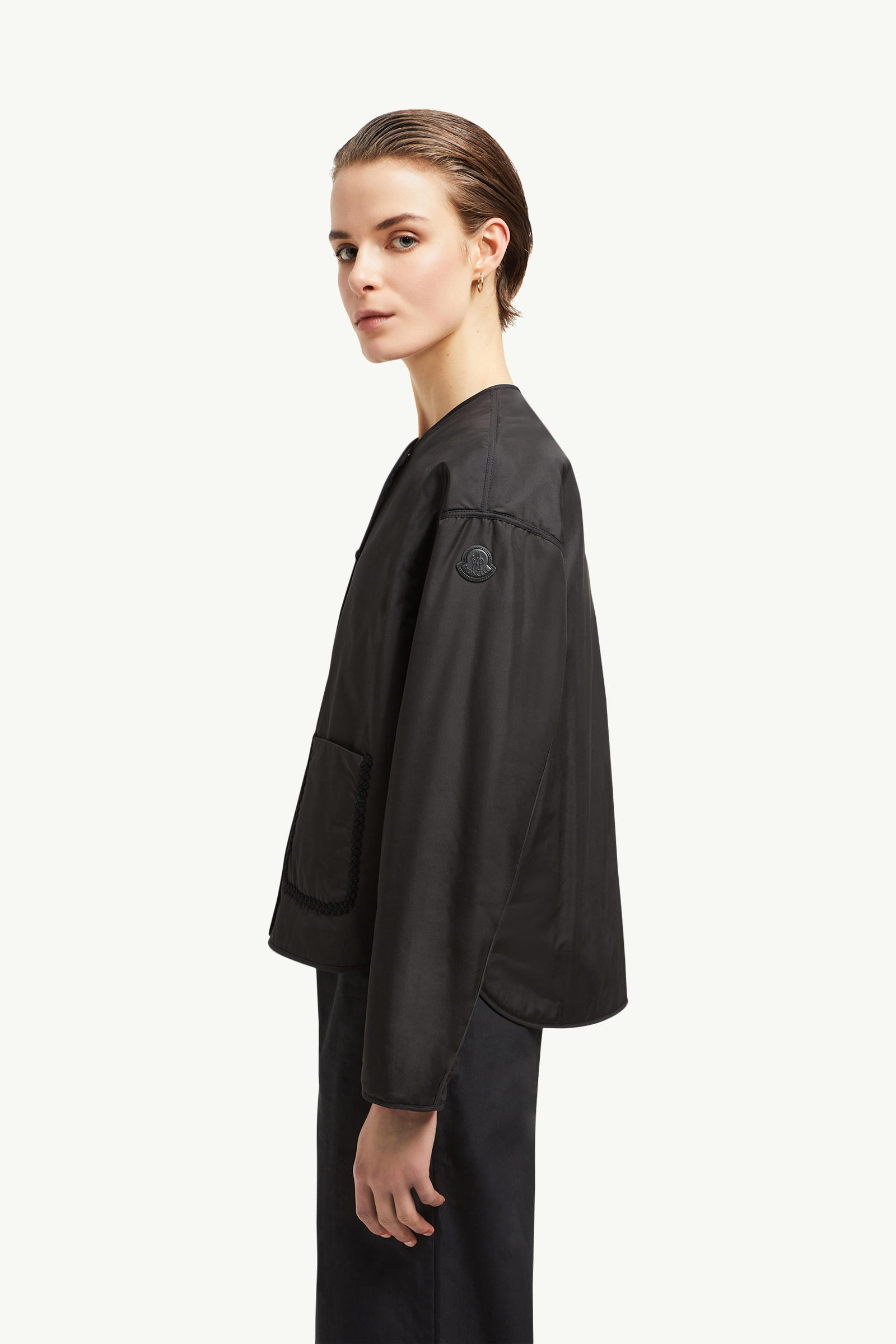 Nevers kurze wattierte Jacke Damen Schwarz Moncler 1