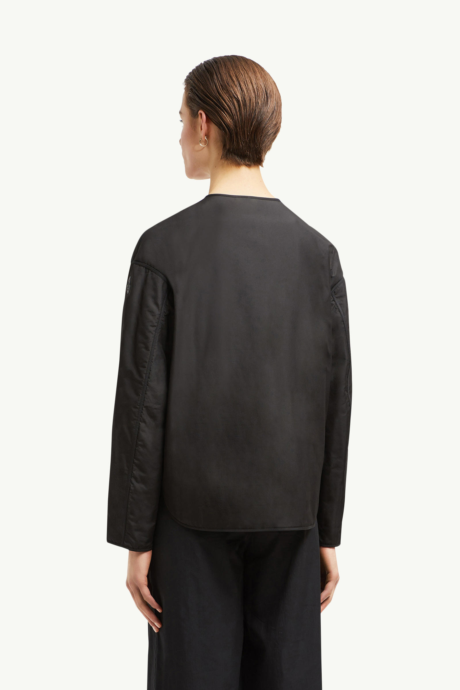 Nevers kurze wattierte Jacke Damen Schwarz Moncler 4