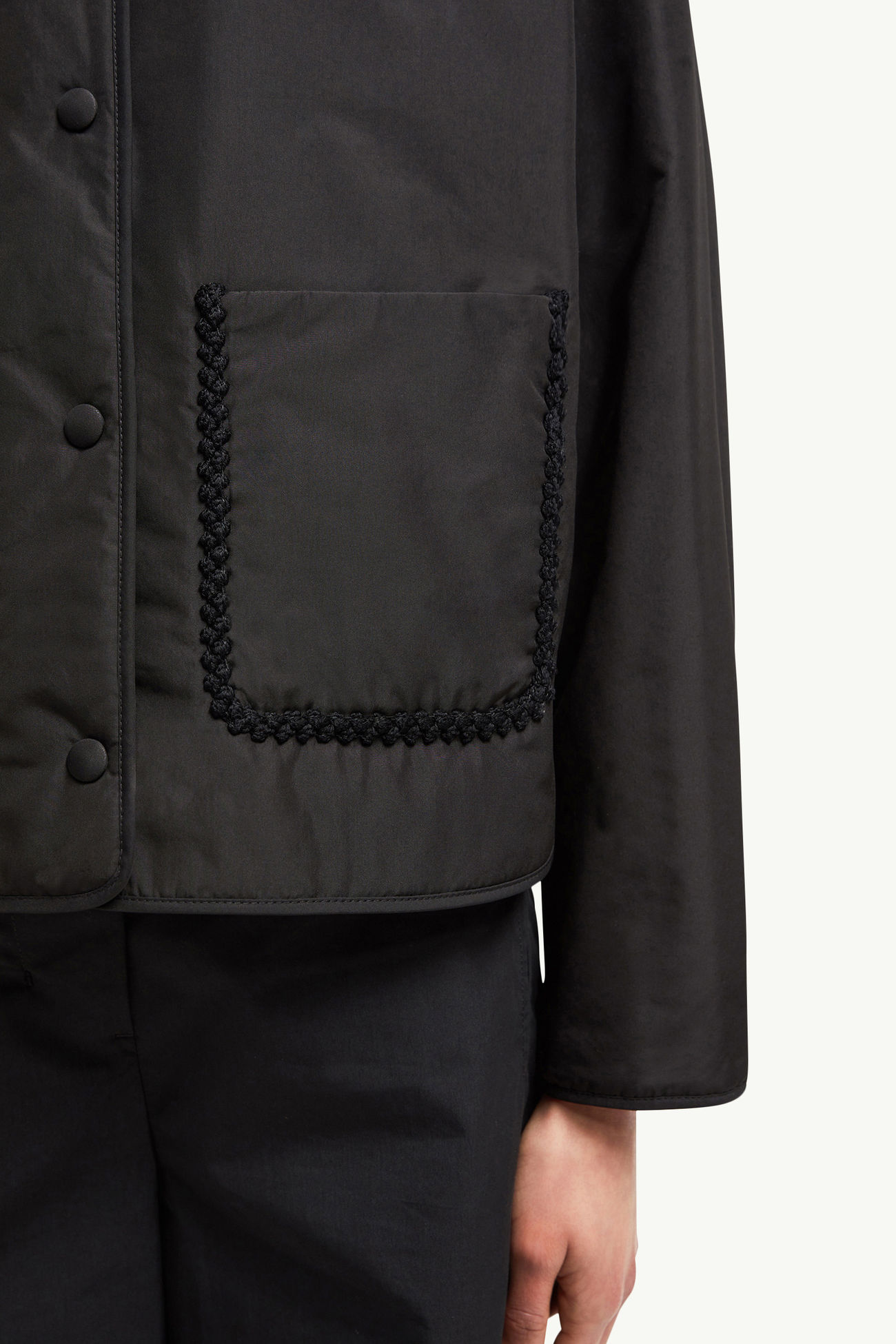 Nevers kurze wattierte Jacke Damen Schwarz Moncler 5