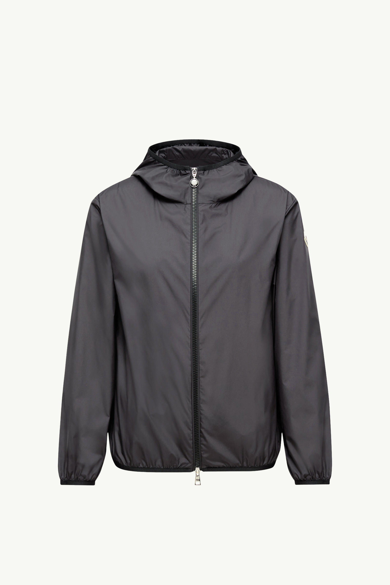 https://moncler-cdn.thron.com/api/v1/content-delivery/shares/dpx6uv/contents/K10931A0015754AQE999_F/image/K10931A0015754AQE999_F