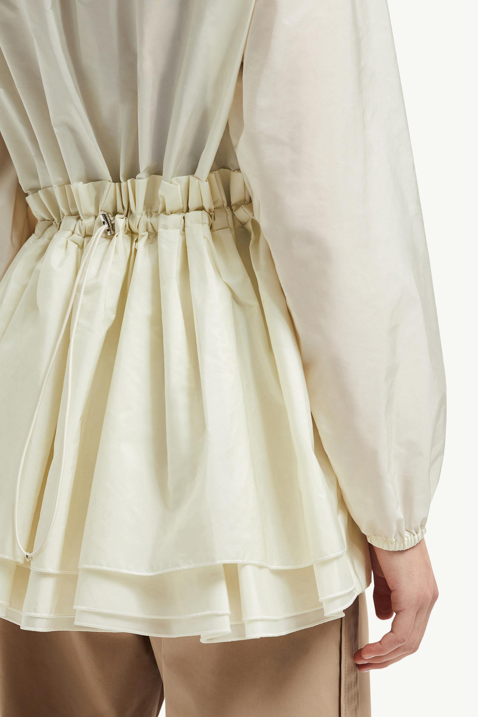 MONCLER モンクレール WETE ホワイト 00 White Wete Hooded Jacket - Windbreakers & Raincoats for Women