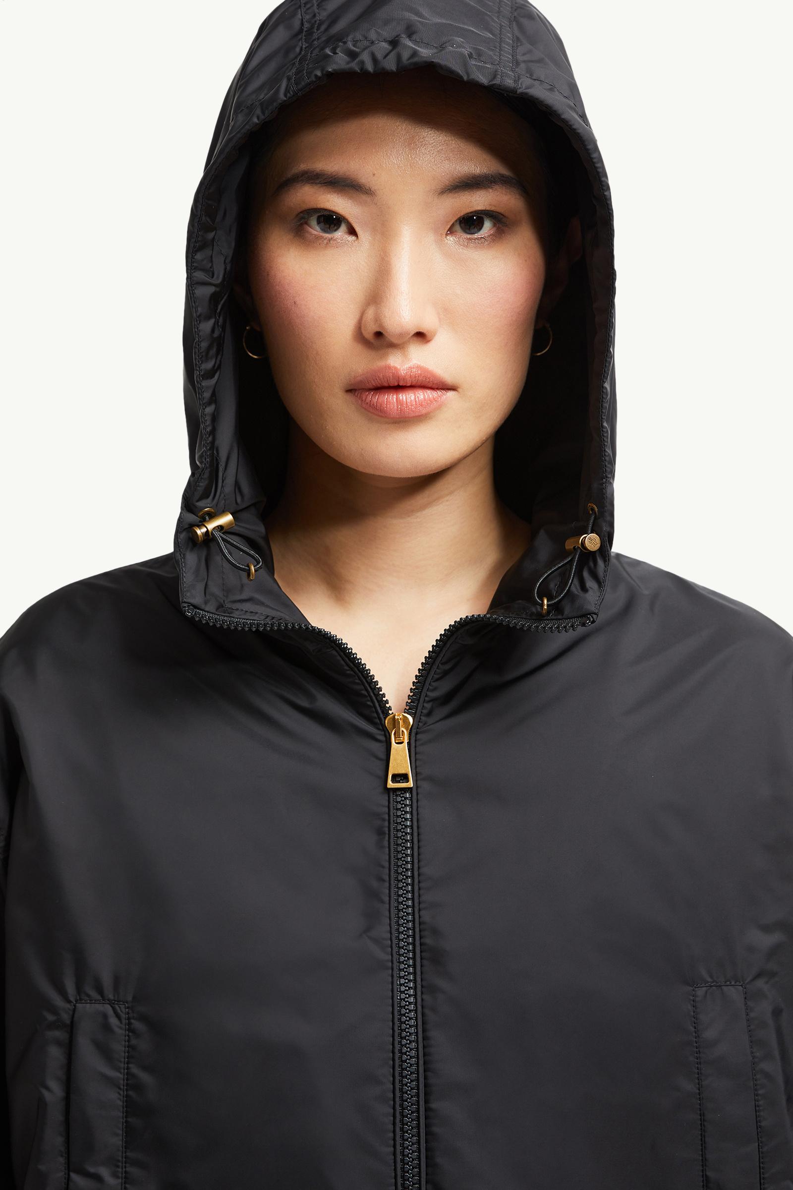 Vizille Hooded Rain Jacket Women Black Moncler 1