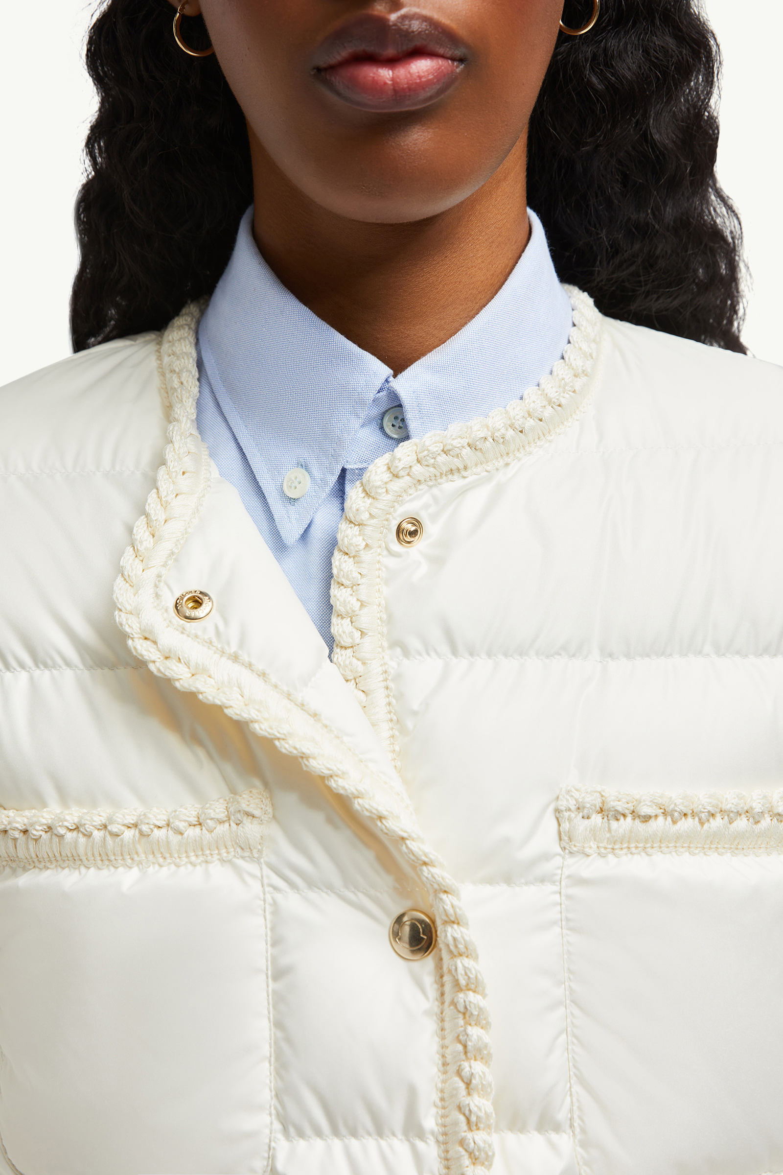 Plumífero de largo medio con ribete trenzado Gencaylong Mujer Blanco Moncler 6