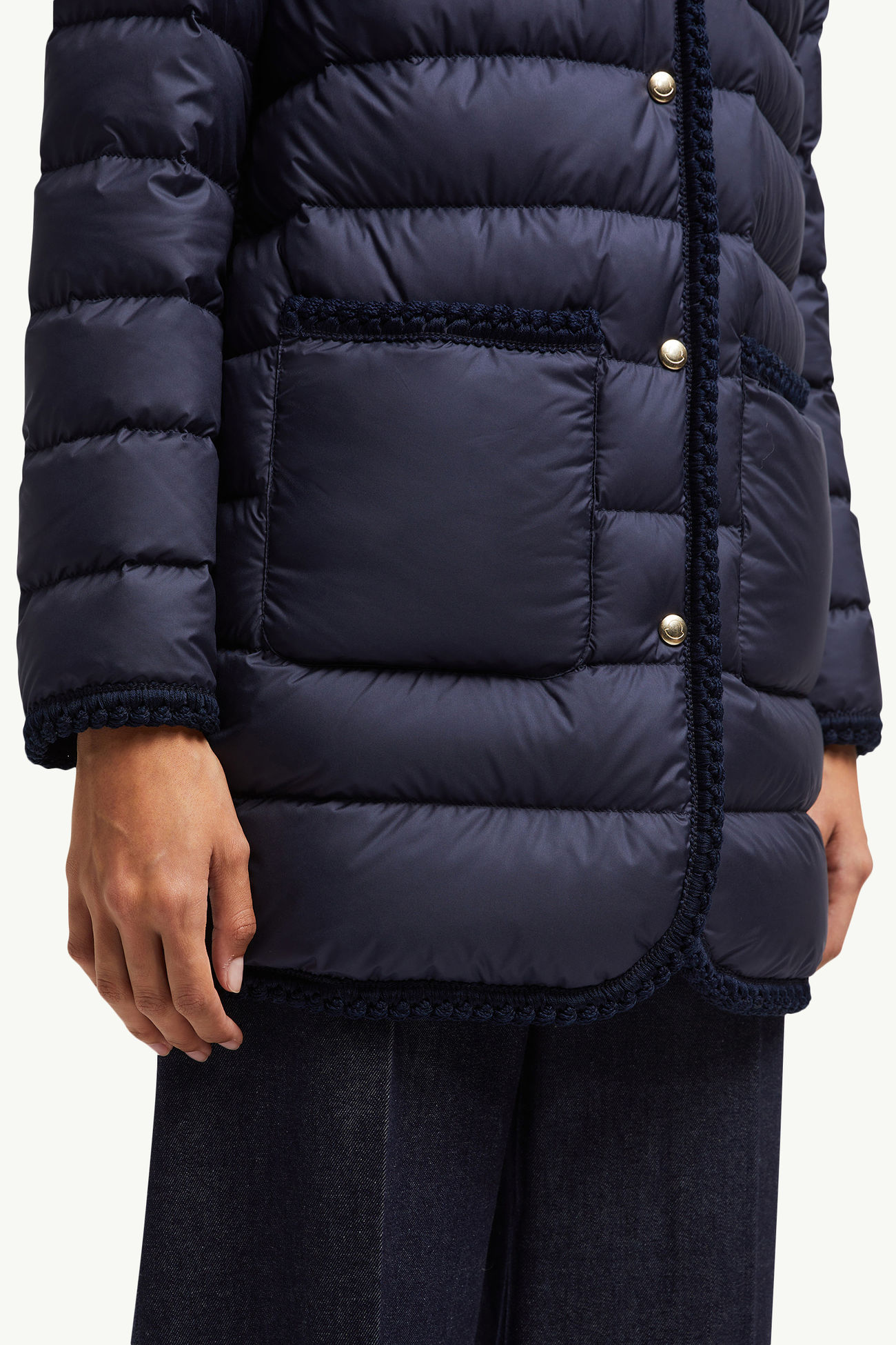 Gencaylong mittellange Daunenjacke mit geflochtenem Besatz Damen Navyblau Moncler 5