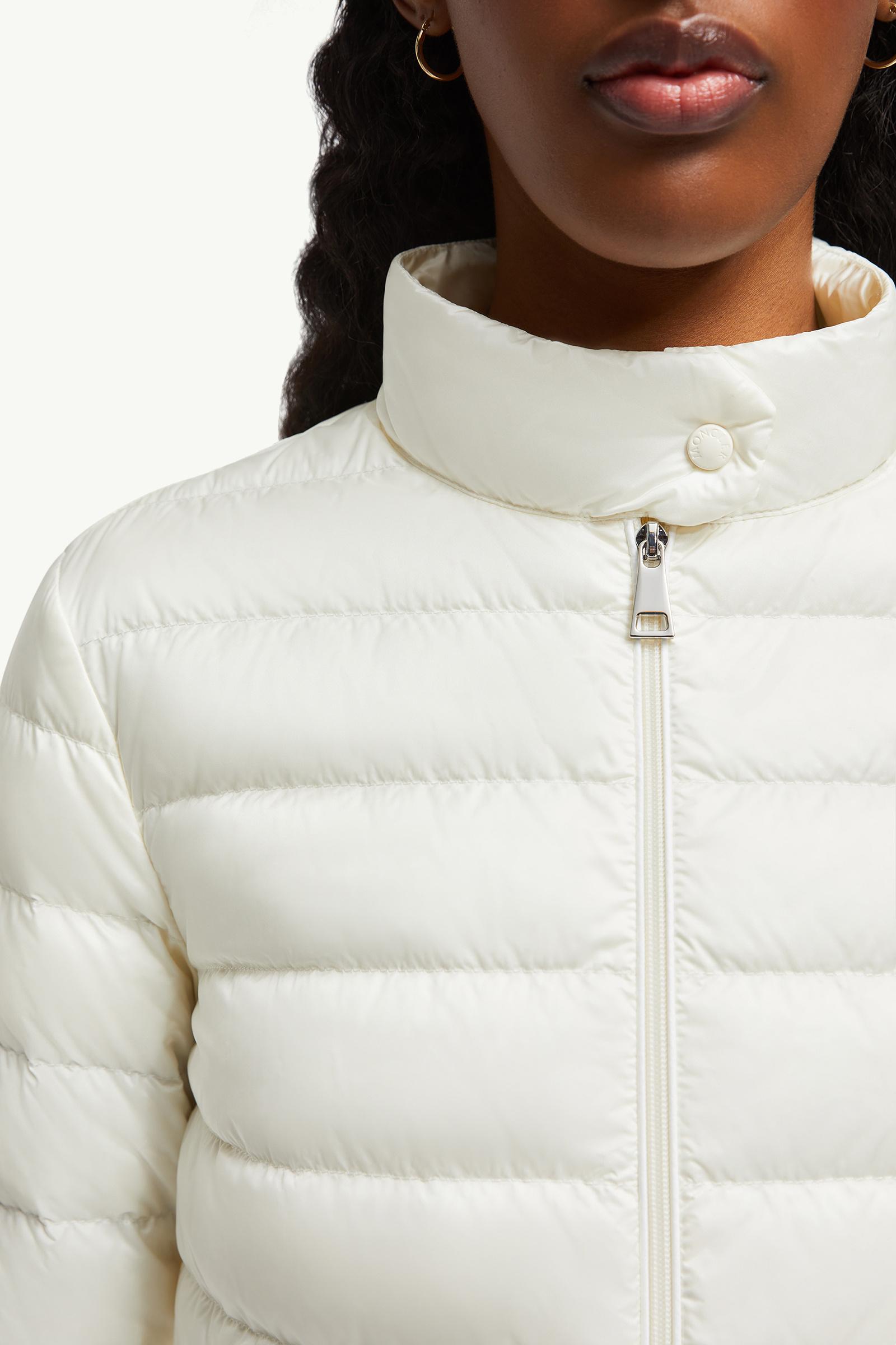 ジャケット MONCLER Woman Jacket White 2F00001539ZD 04A Moncler Women's Maire Short Down Jacket Glossy Off White