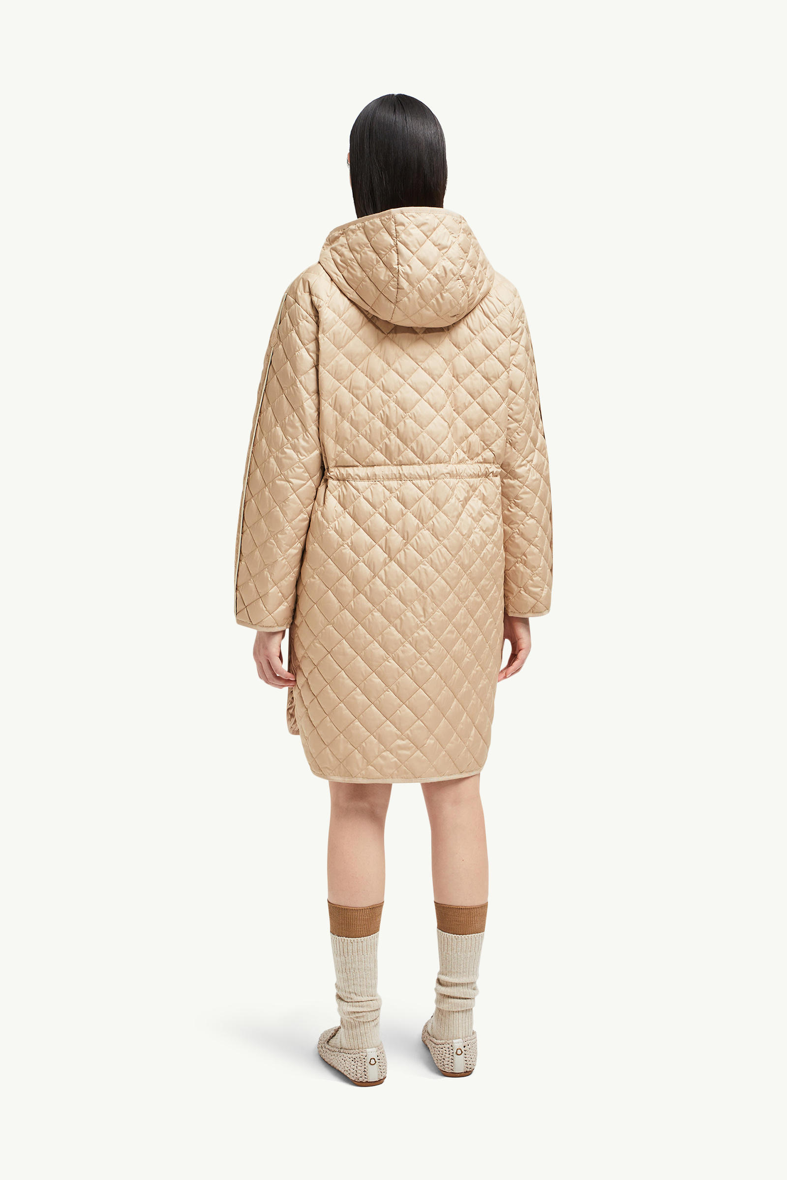 Doudoune longue Etelan à capuche et matelassage en losanges Femmes Beige Moncler 4