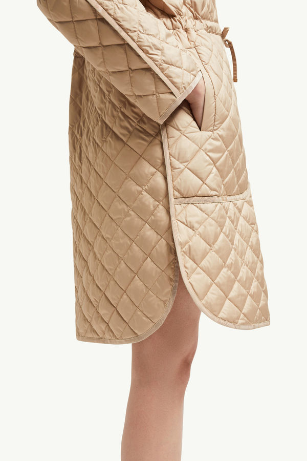 Etelan Hooded Diamond-Quilted Long Down Jacket Women Beige Moncler 5