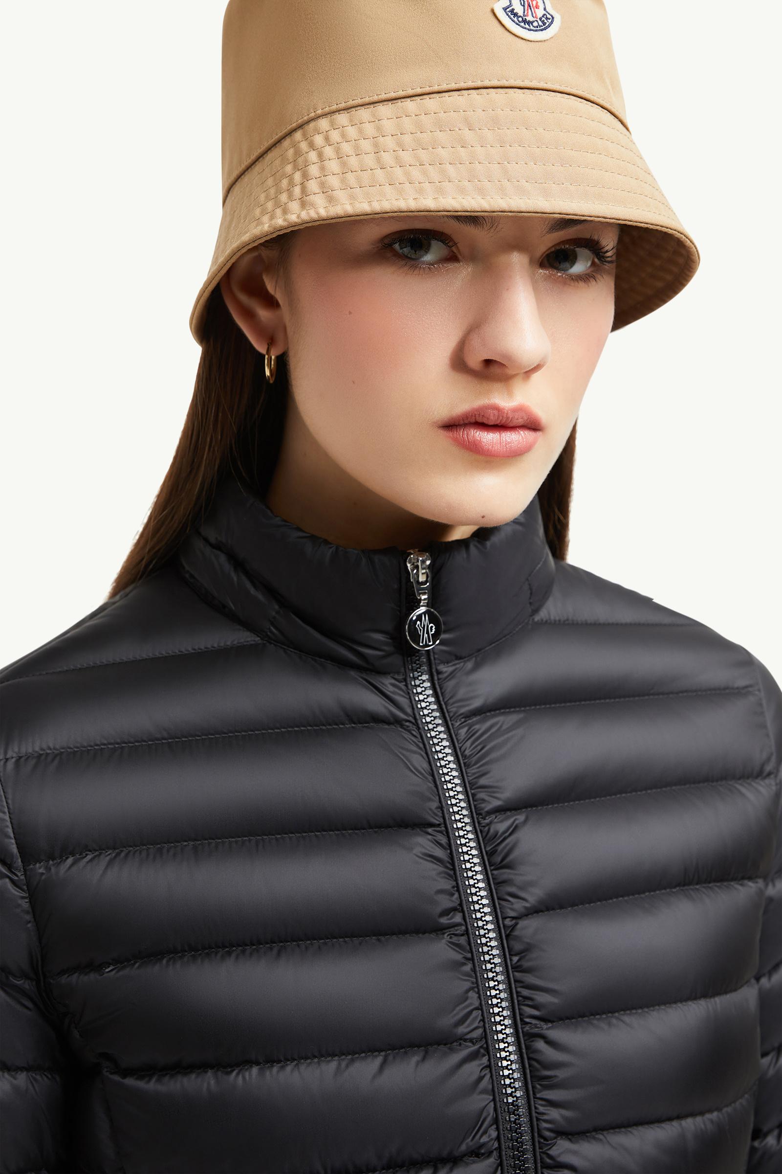 ■関税込■☆MONCLER\"Igelong\"ロングダウンコート Igelong down jacket in black - Moncler | Mytheresa