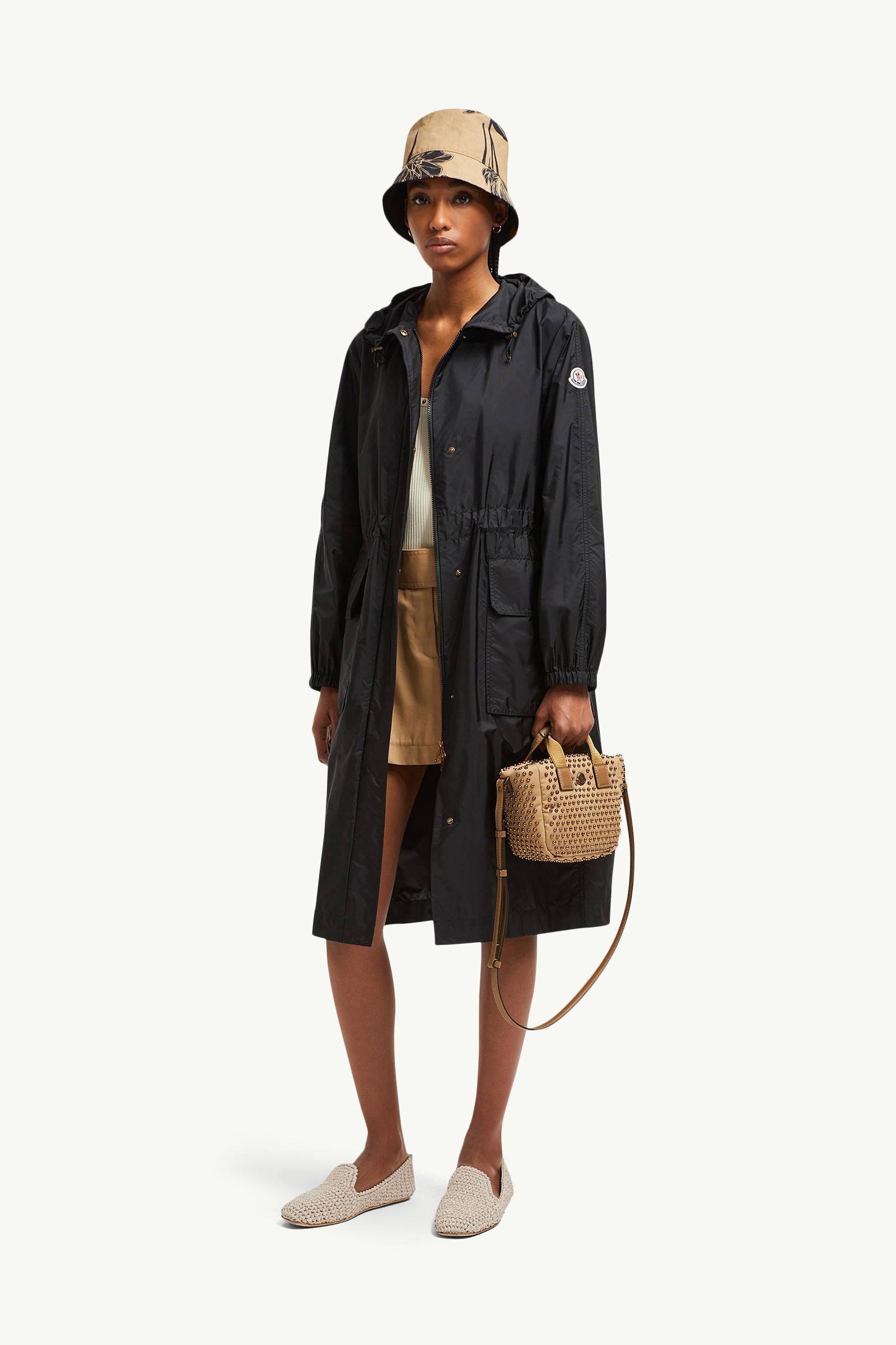 Hiengos Hooded Rain Coat Women Black Moncler 0